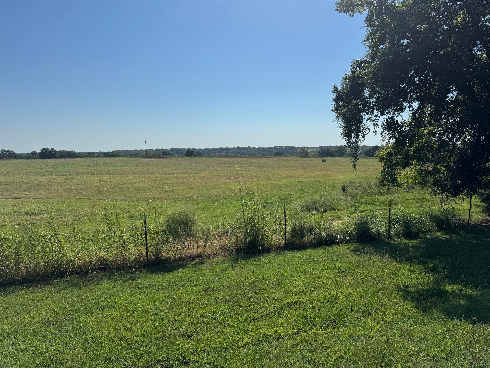 513th West Avenue Property Photo 4
