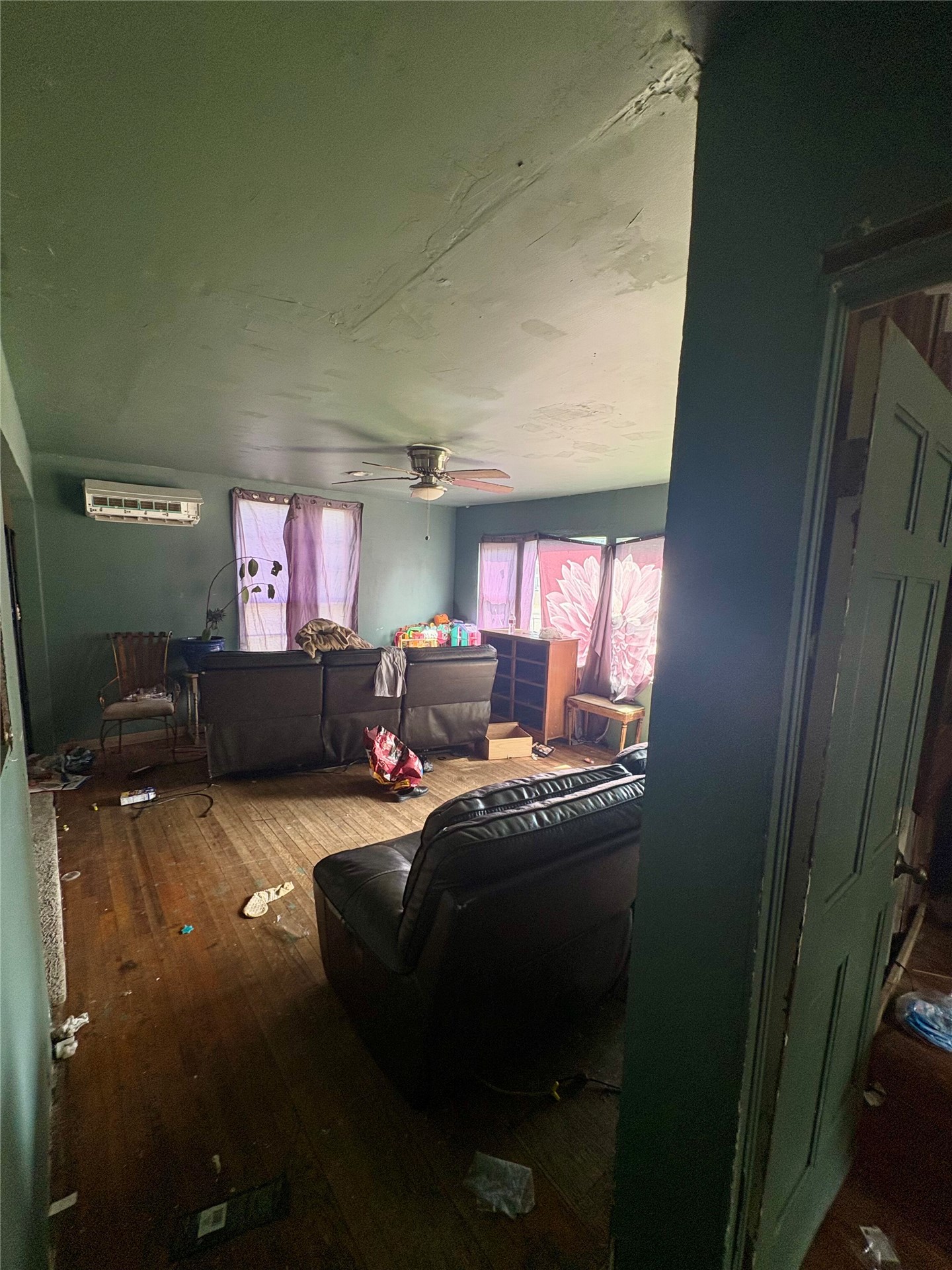 1104 S 53rd West Avenue Property Photo 6
