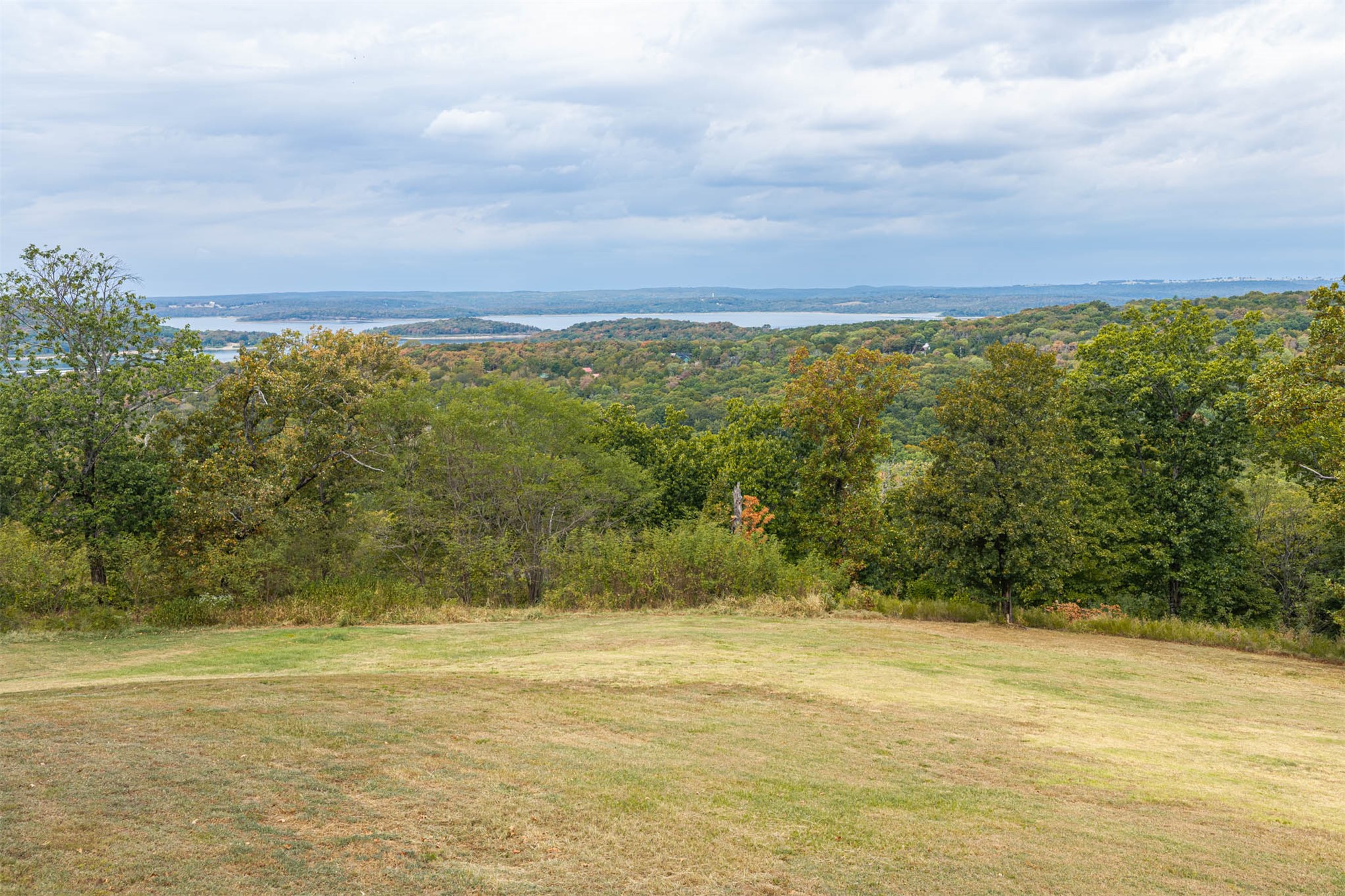 E Snake Creek Road Property Photo 1