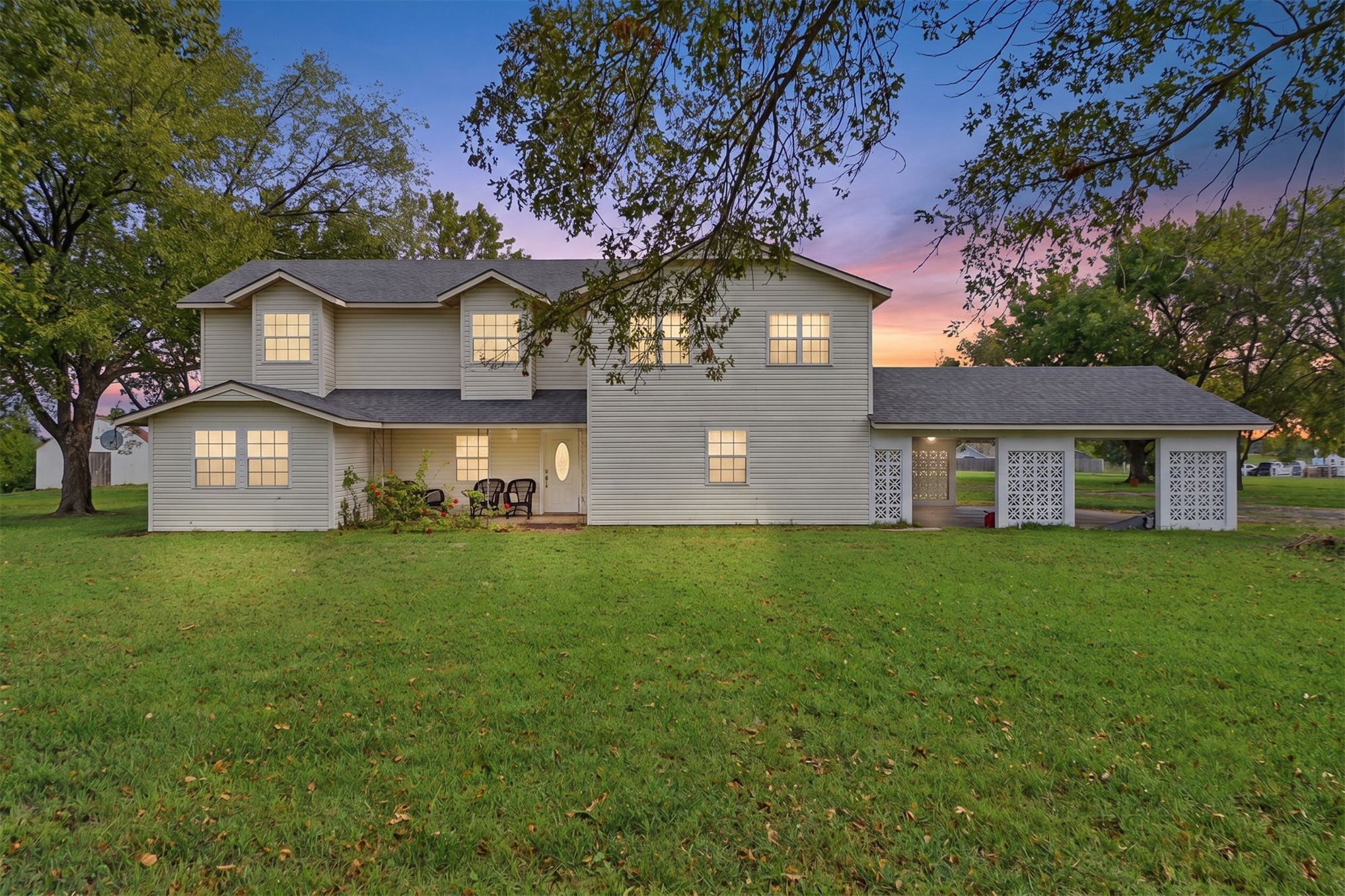 15603 E 440 Road Property Photo 1