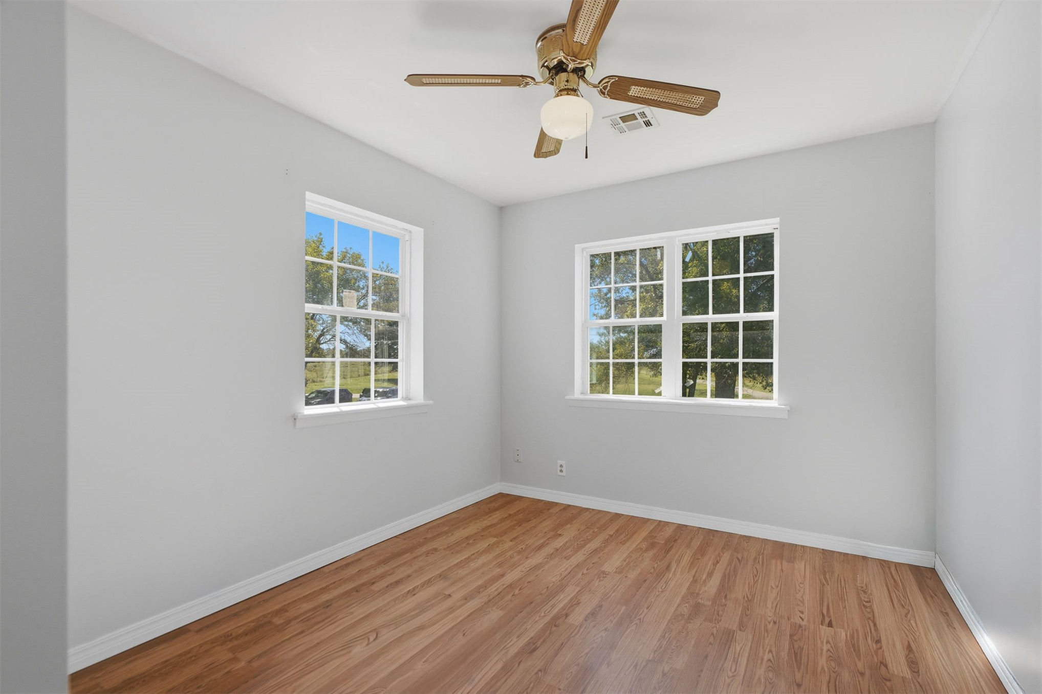 15603 E 440 Road Property Photo 27