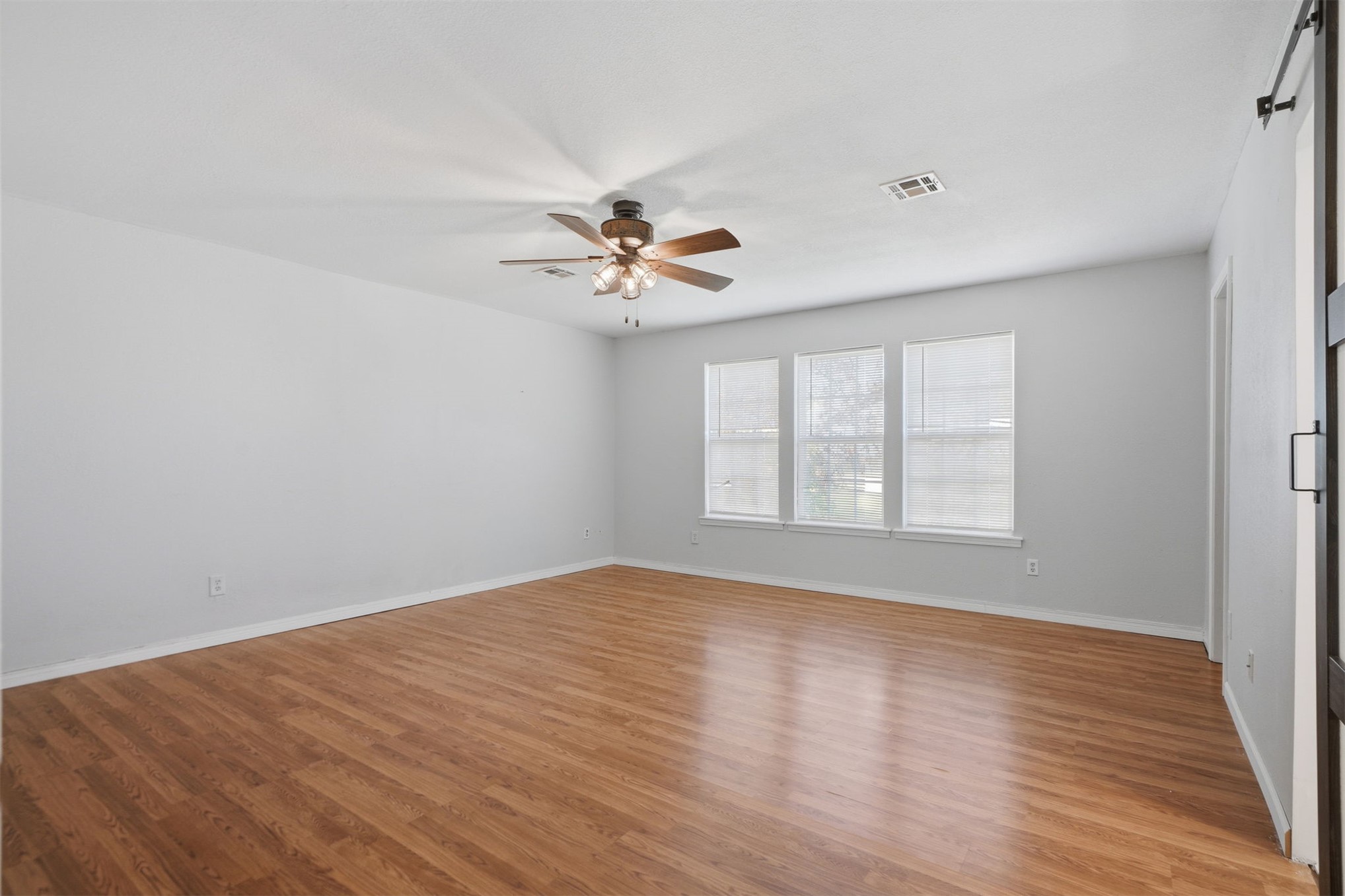 15603 E 440 Road Property Photo 39