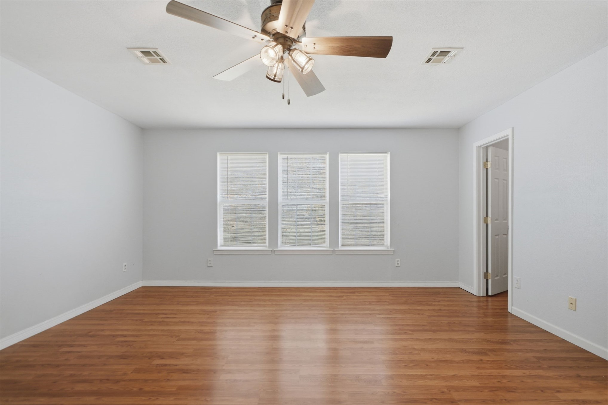 15603 E 440 Road Property Photo 40