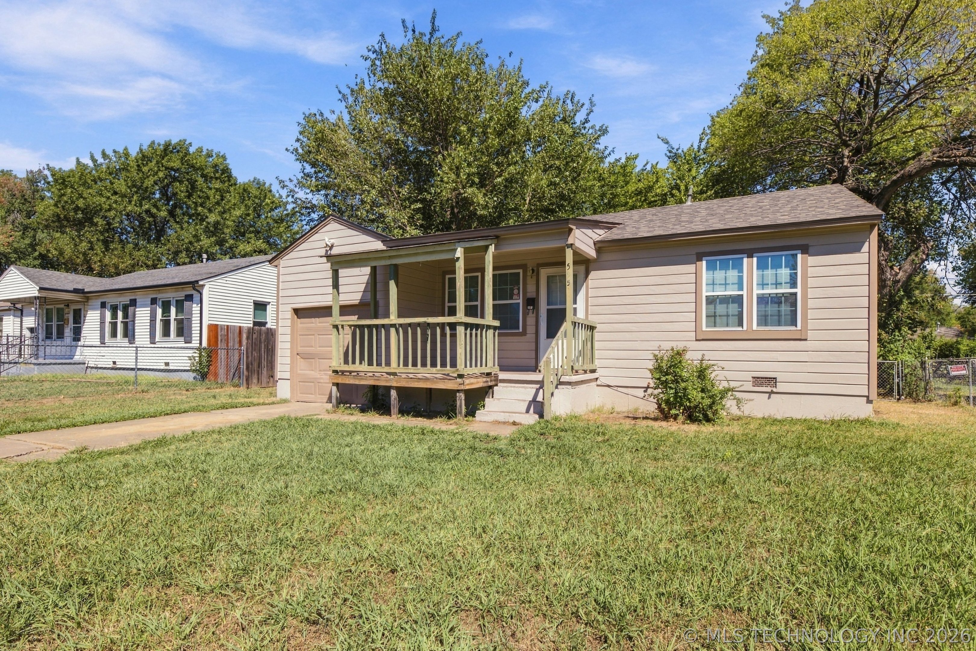 5951 E King Place Property Photo 1