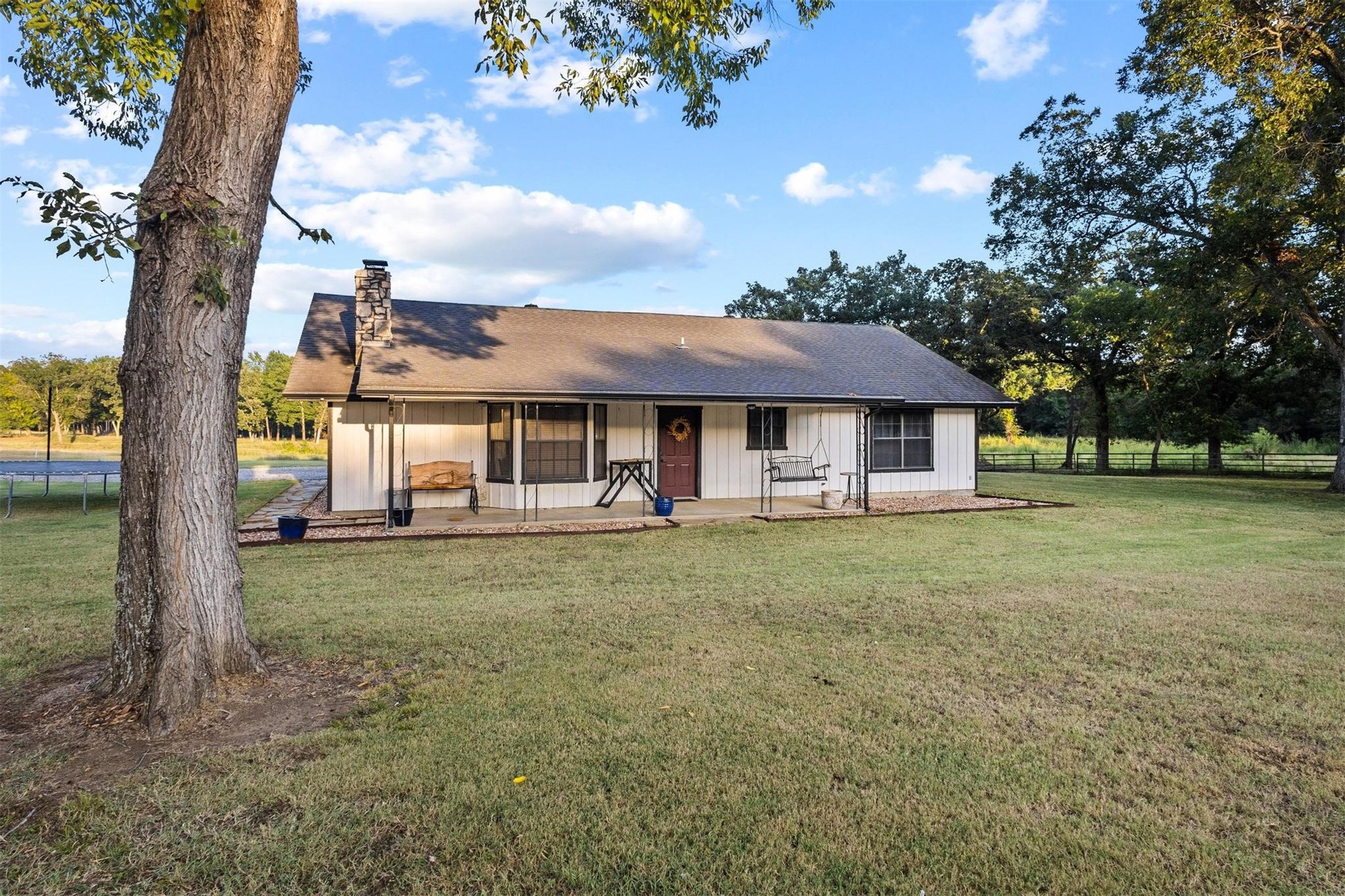 17428 Cumberland Road Property Photo 2