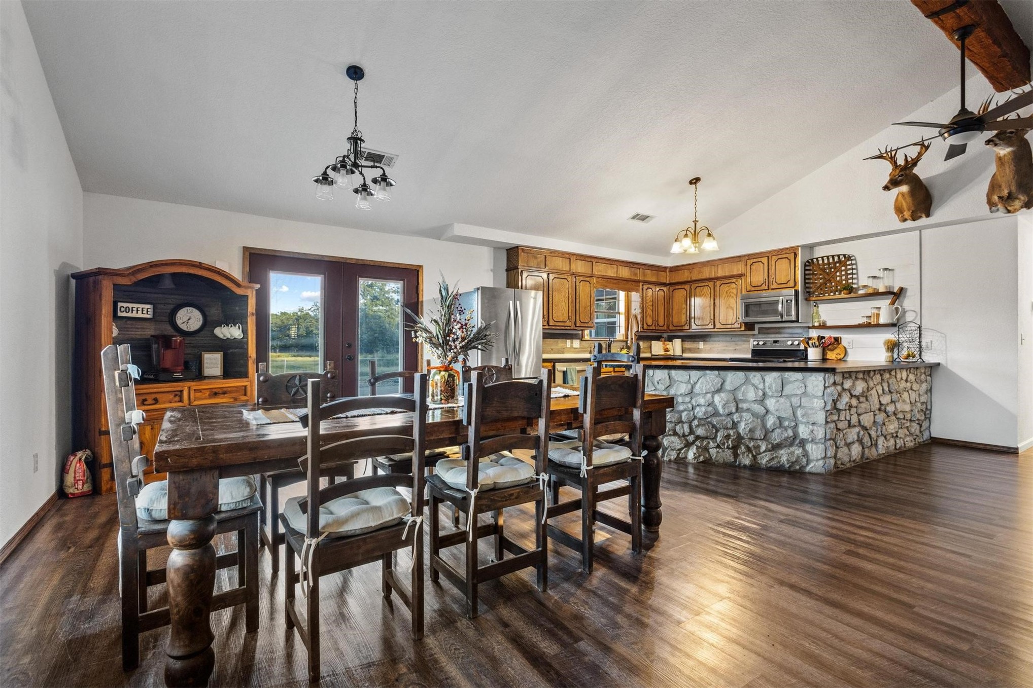 17428 Cumberland Road Property Photo 9