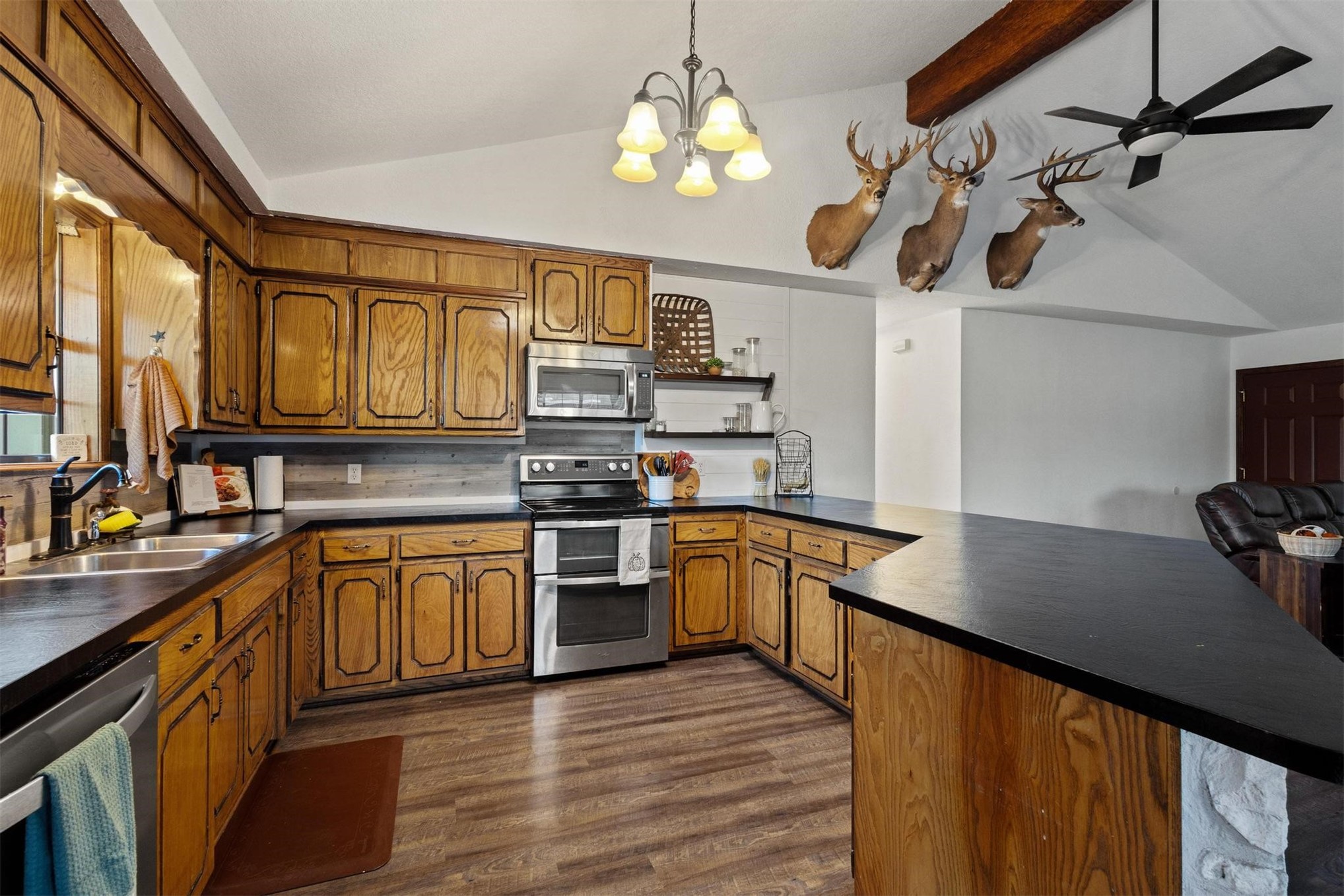 17428 Cumberland Road Property Photo 11