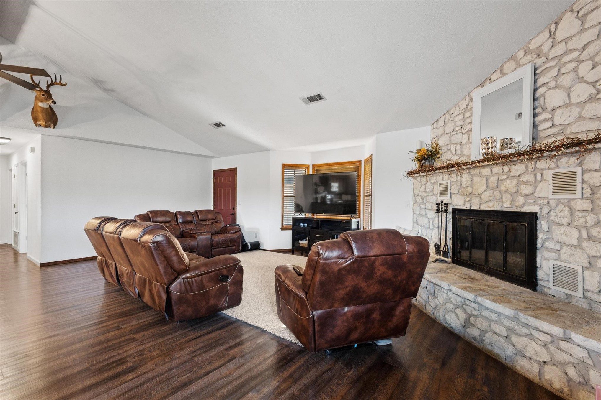 17428 Cumberland Road Property Photo 13
