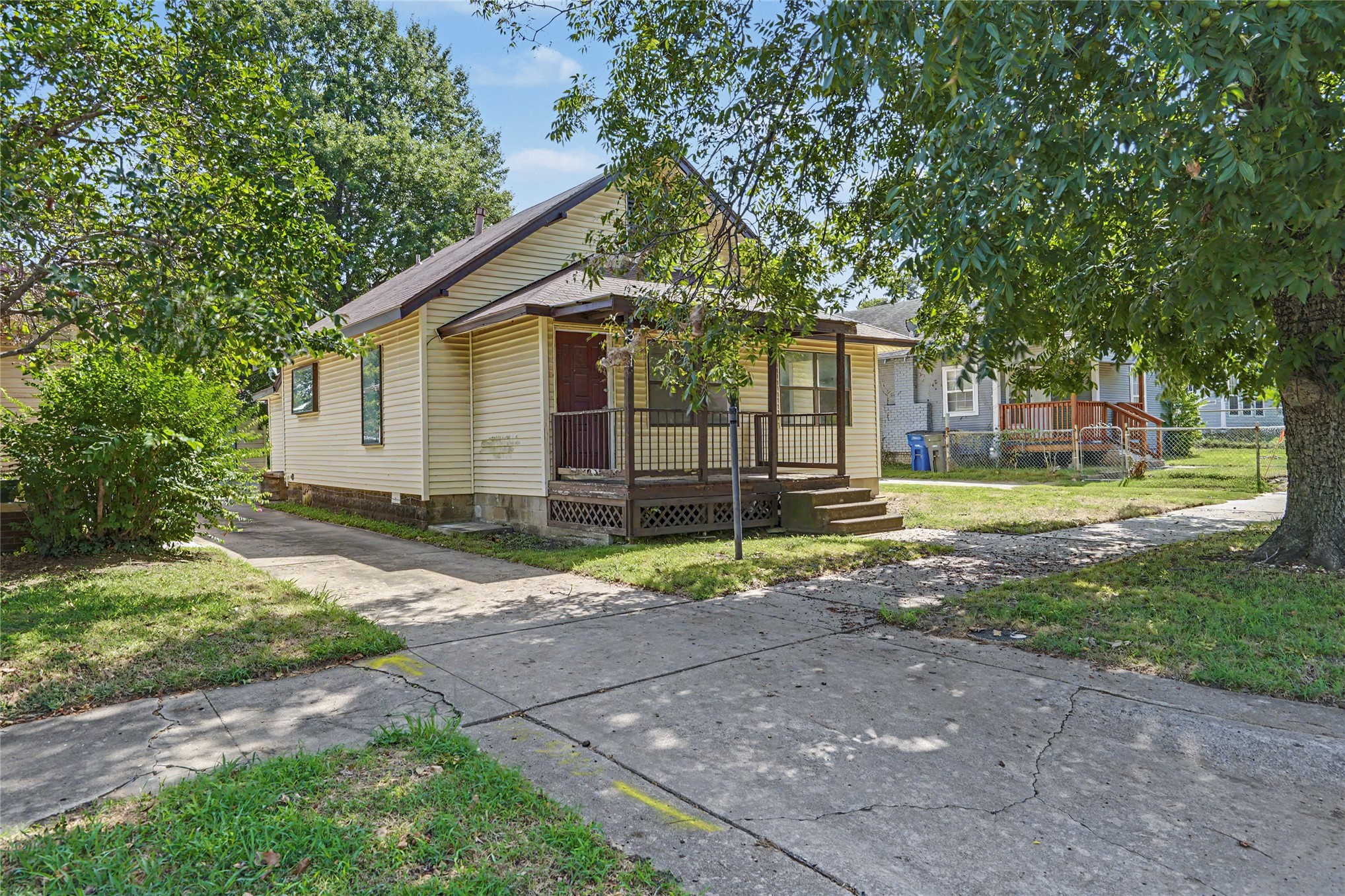 331 Xanthus Avenue Property Photo 2