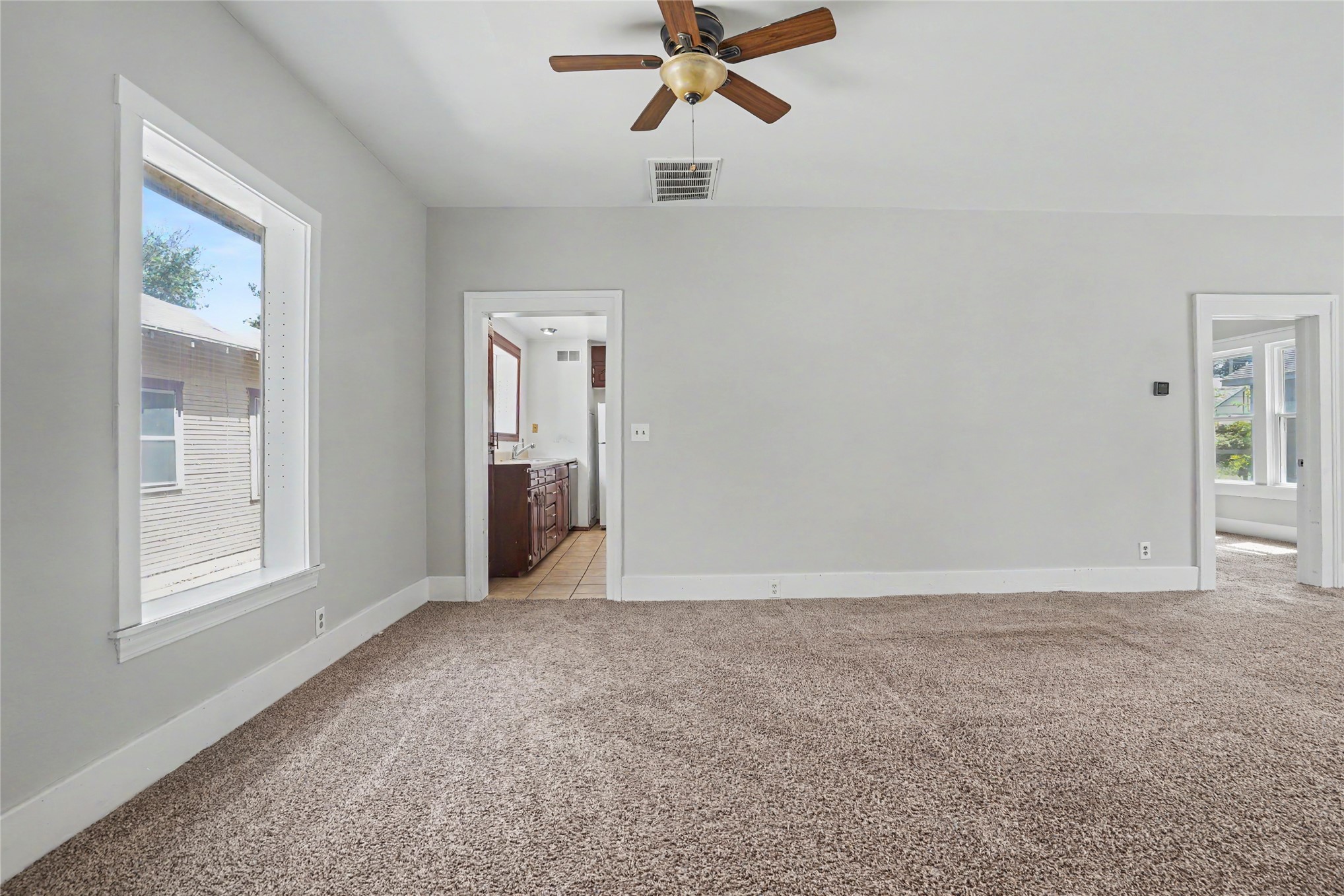 331 Xanthus Avenue Property Photo 14