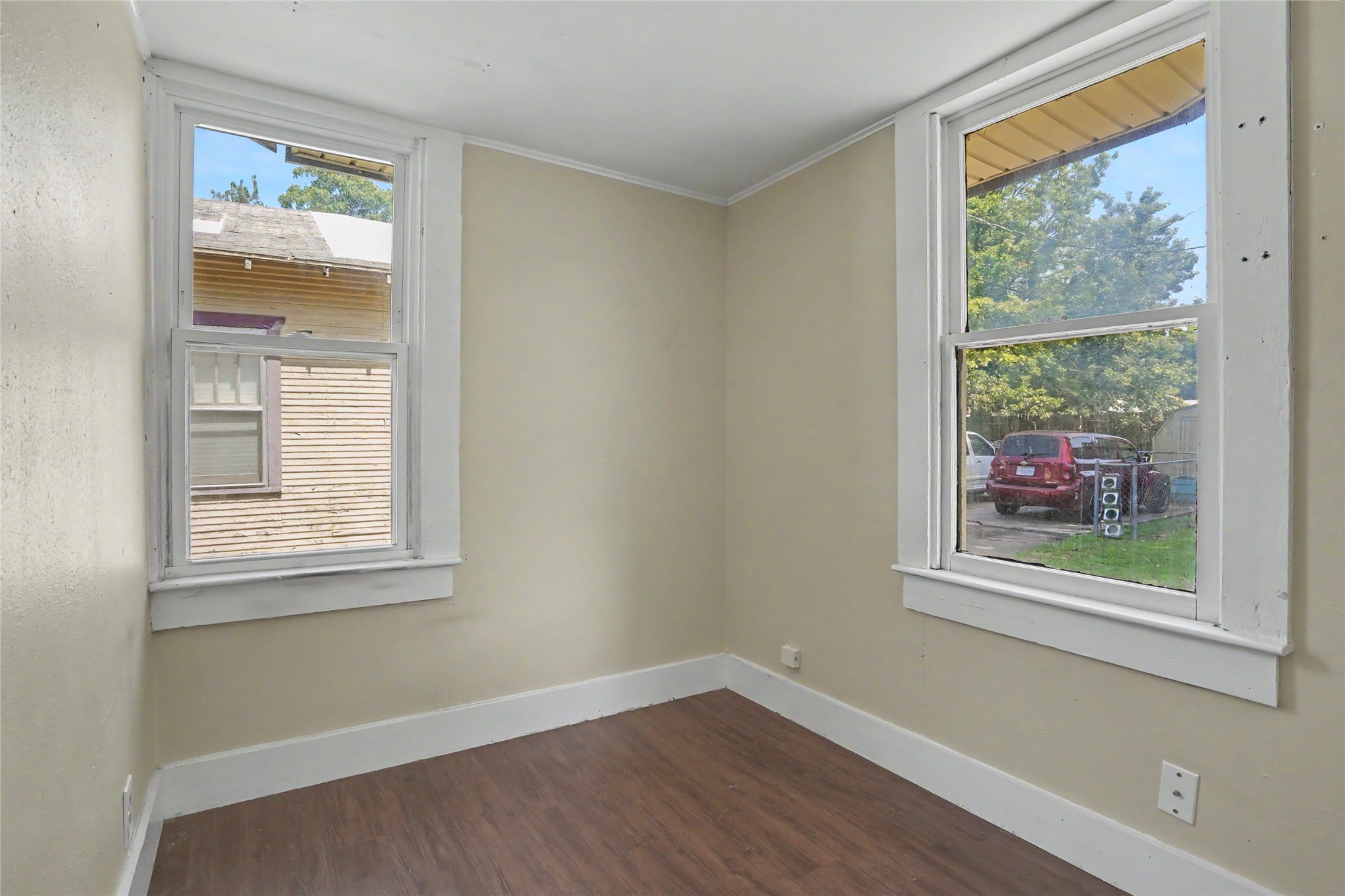 331 Xanthus Avenue Property Photo 31