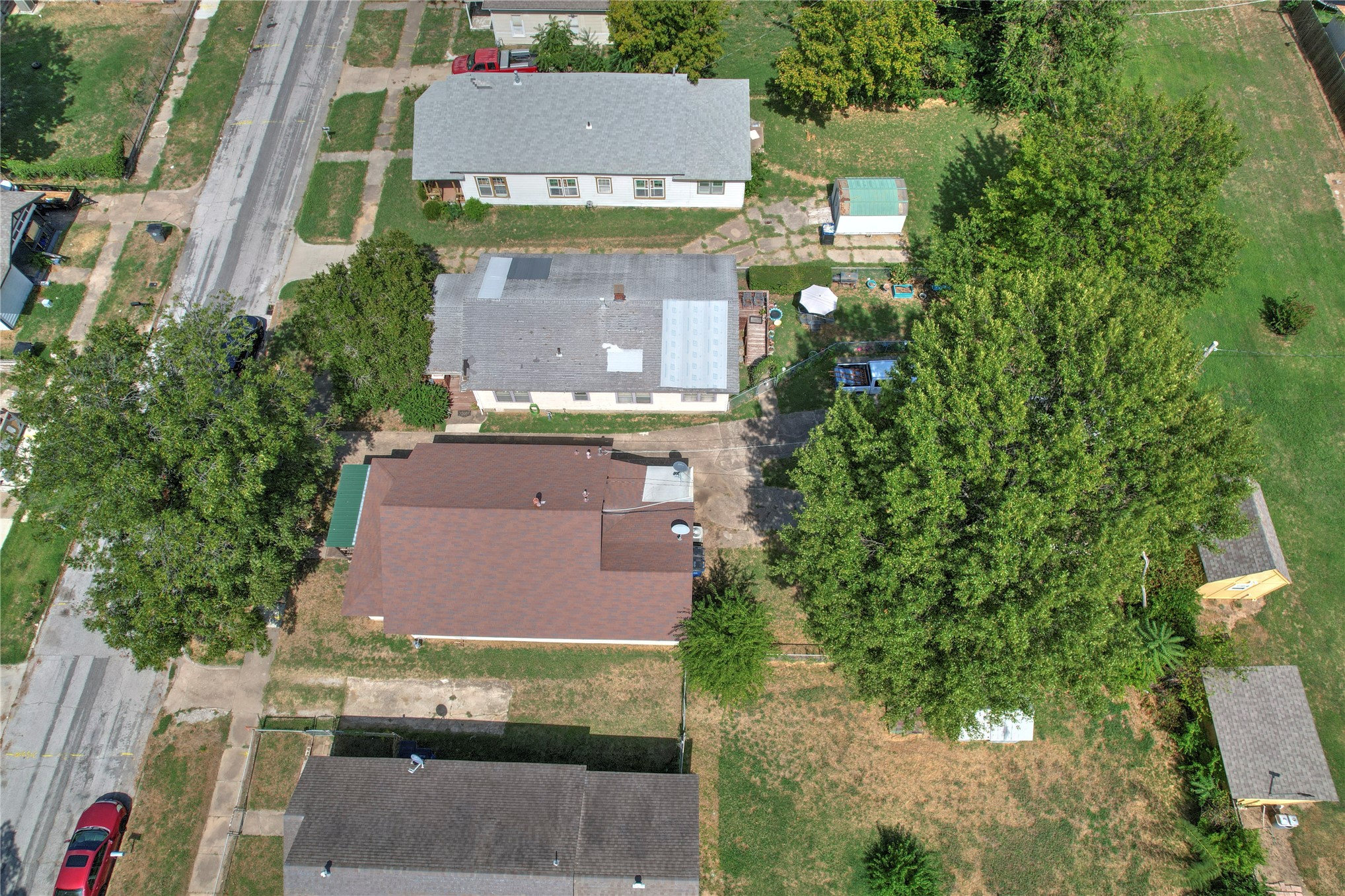 331 Xanthus Avenue Property Photo 40