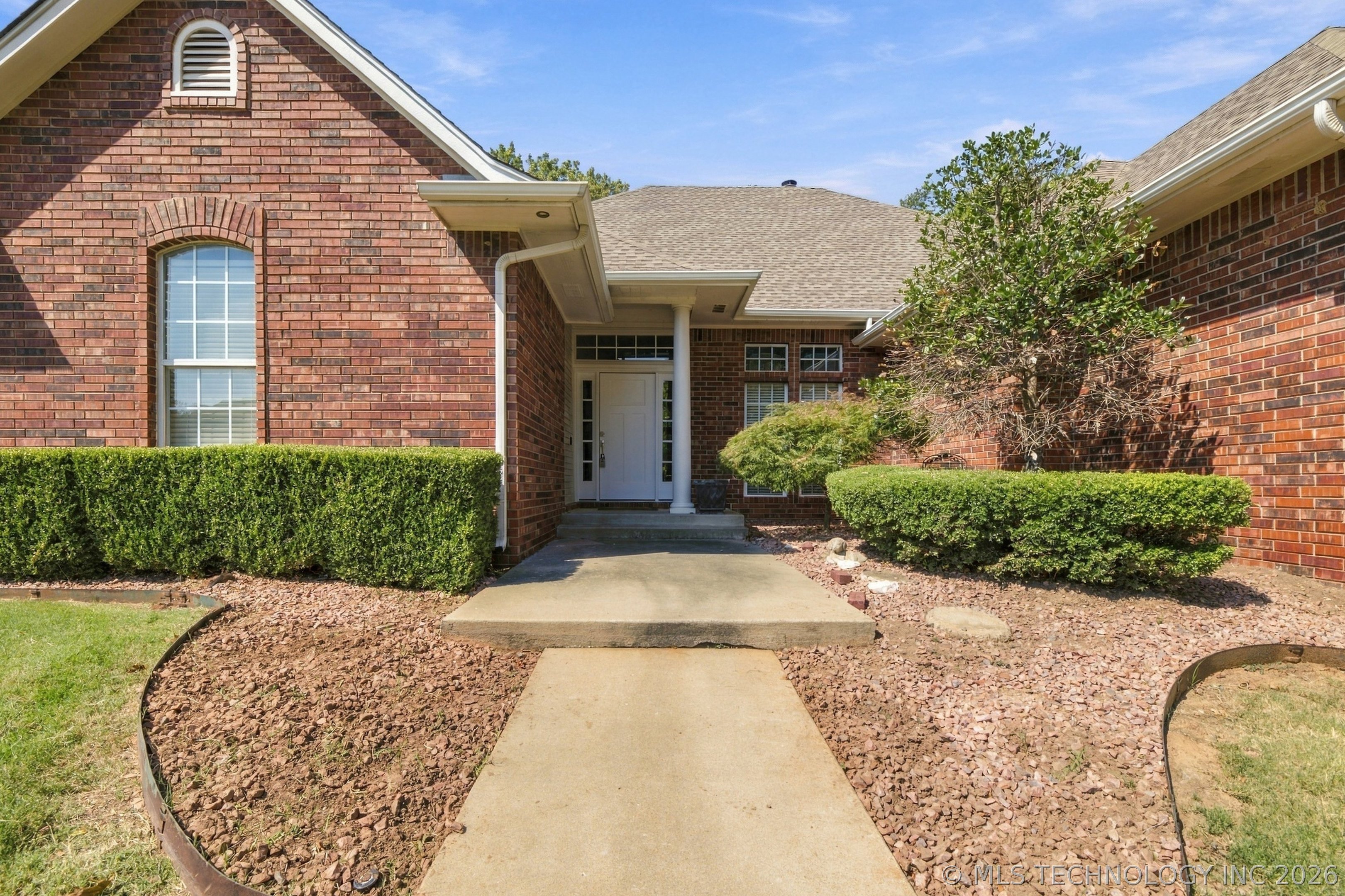 3105 Chelsea Lane