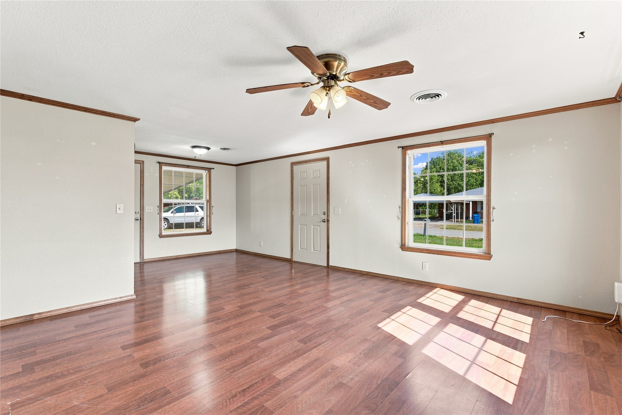 212 Duncan Avenue Property Photo 4