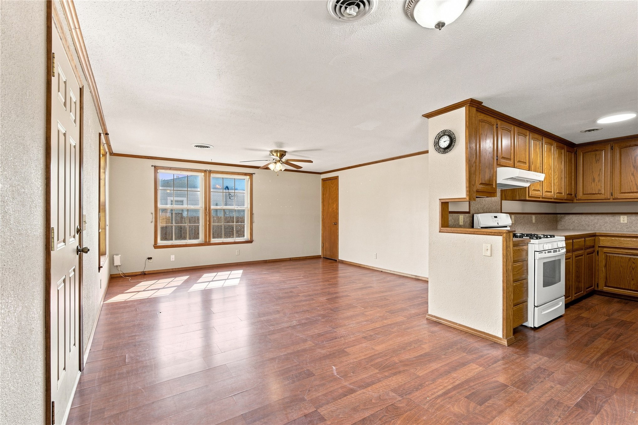 212 Duncan Avenue Property Photo 6