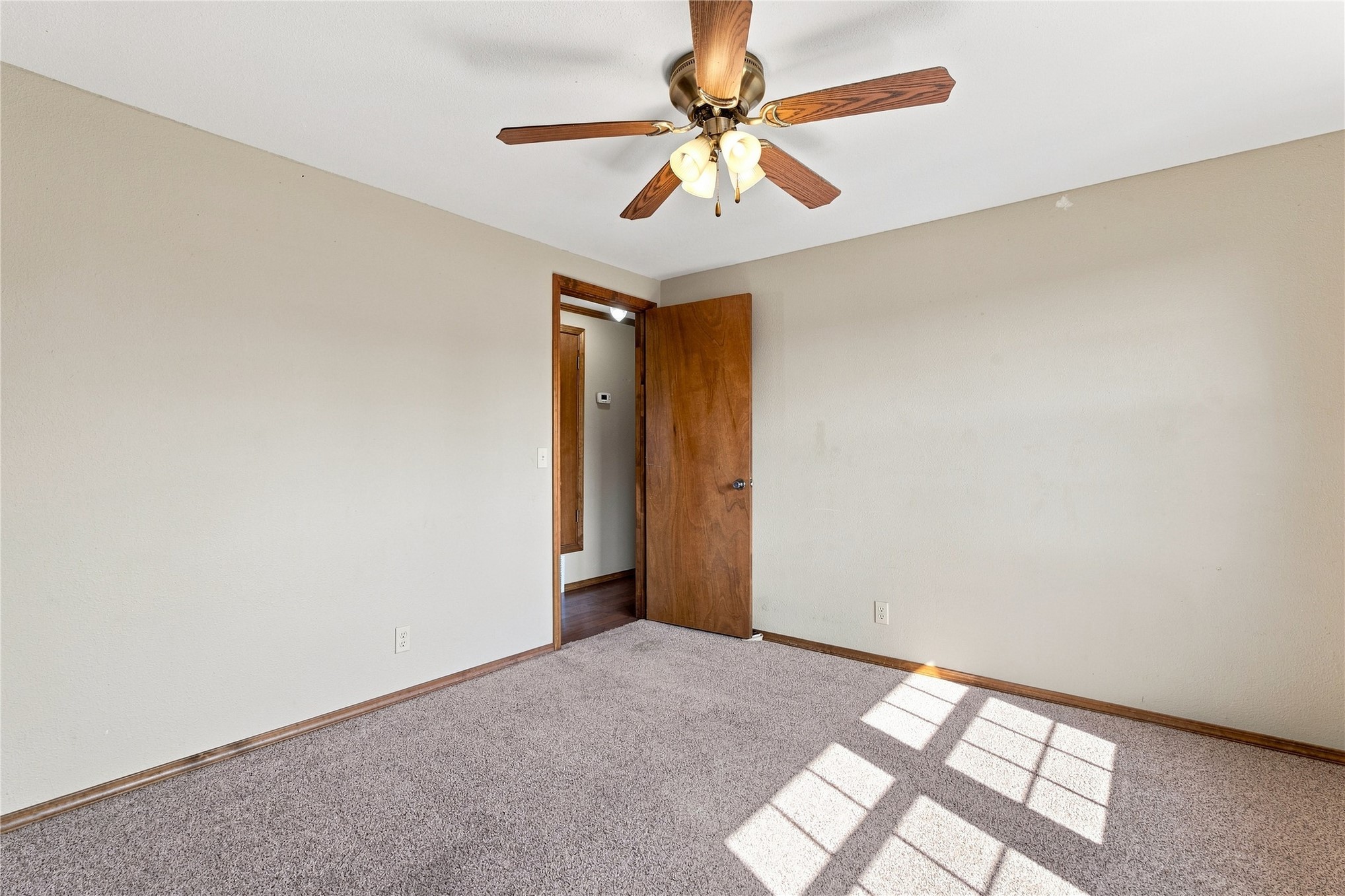 212 Duncan Avenue Property Photo 13