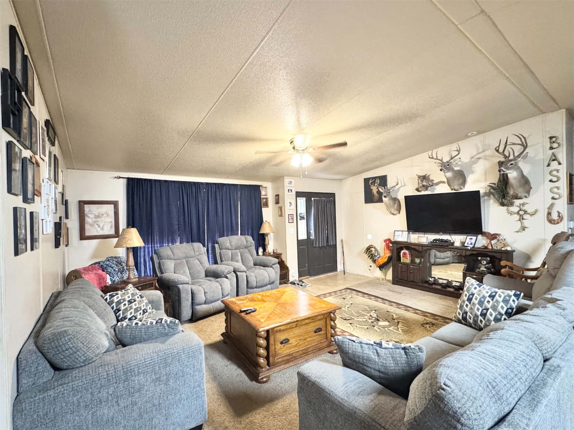 975 Claxton Property Photo 2
