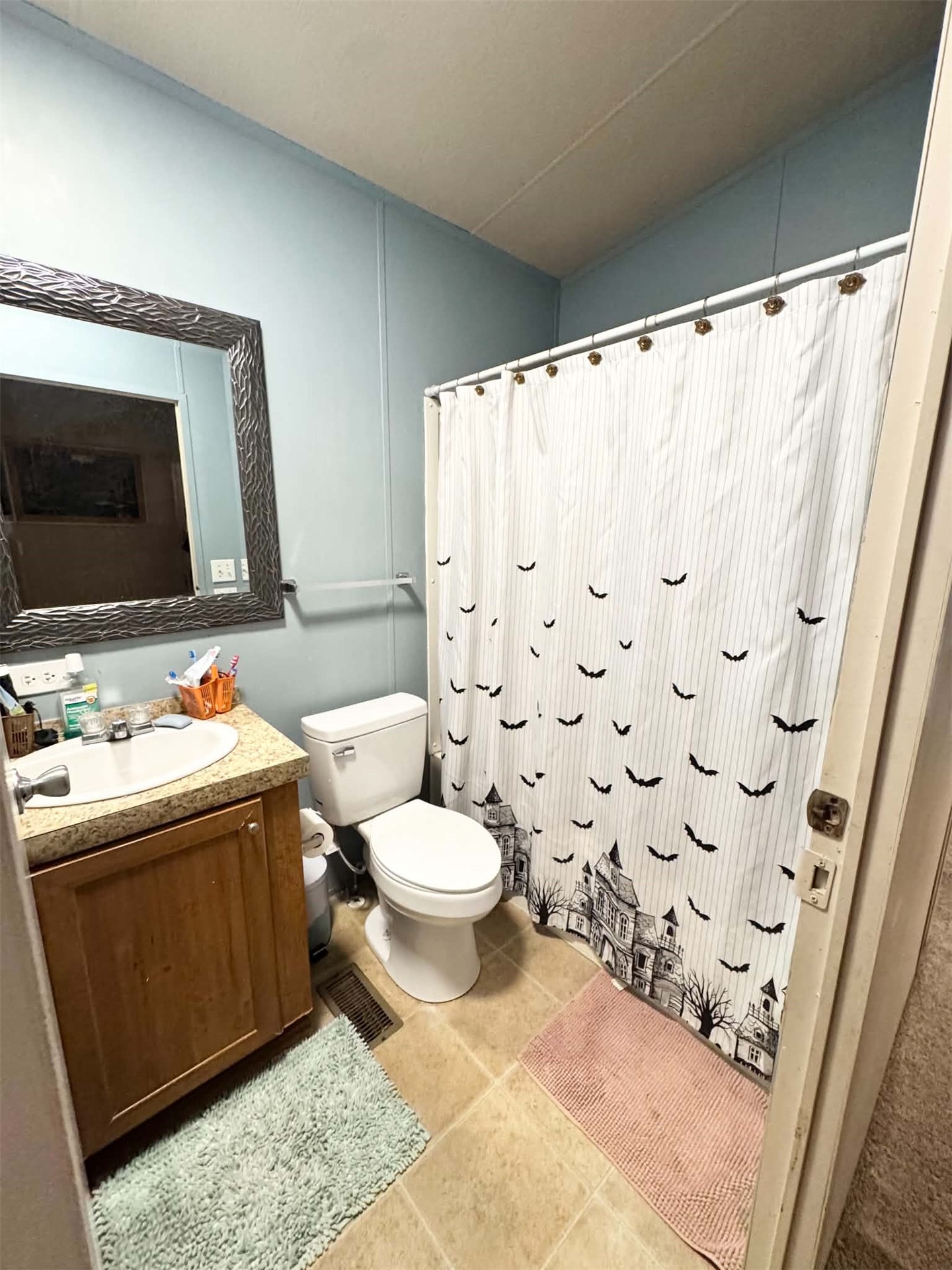 975 Claxton Property Photo 11