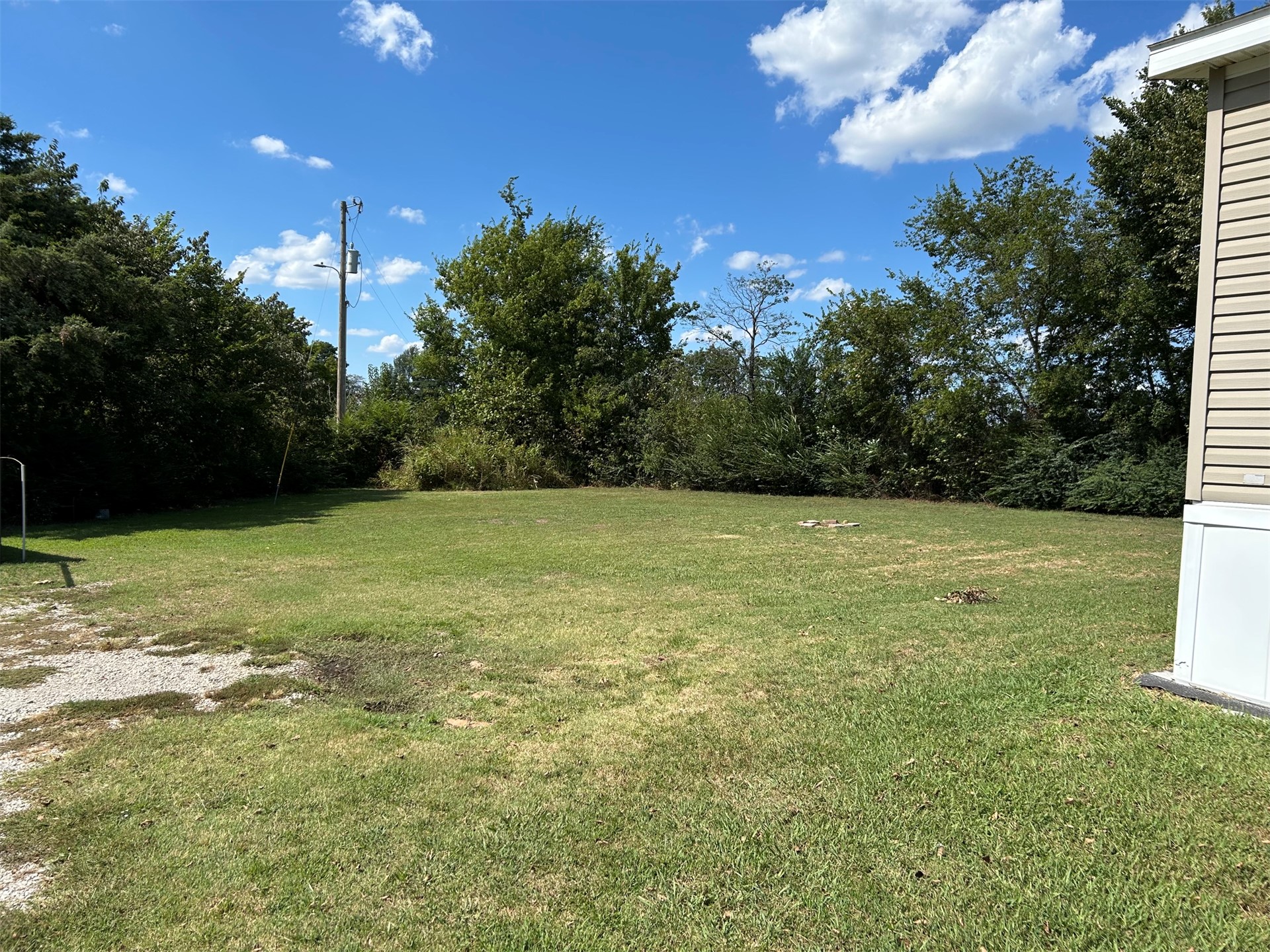 18121 W Coyote Trail S Property Photo 9