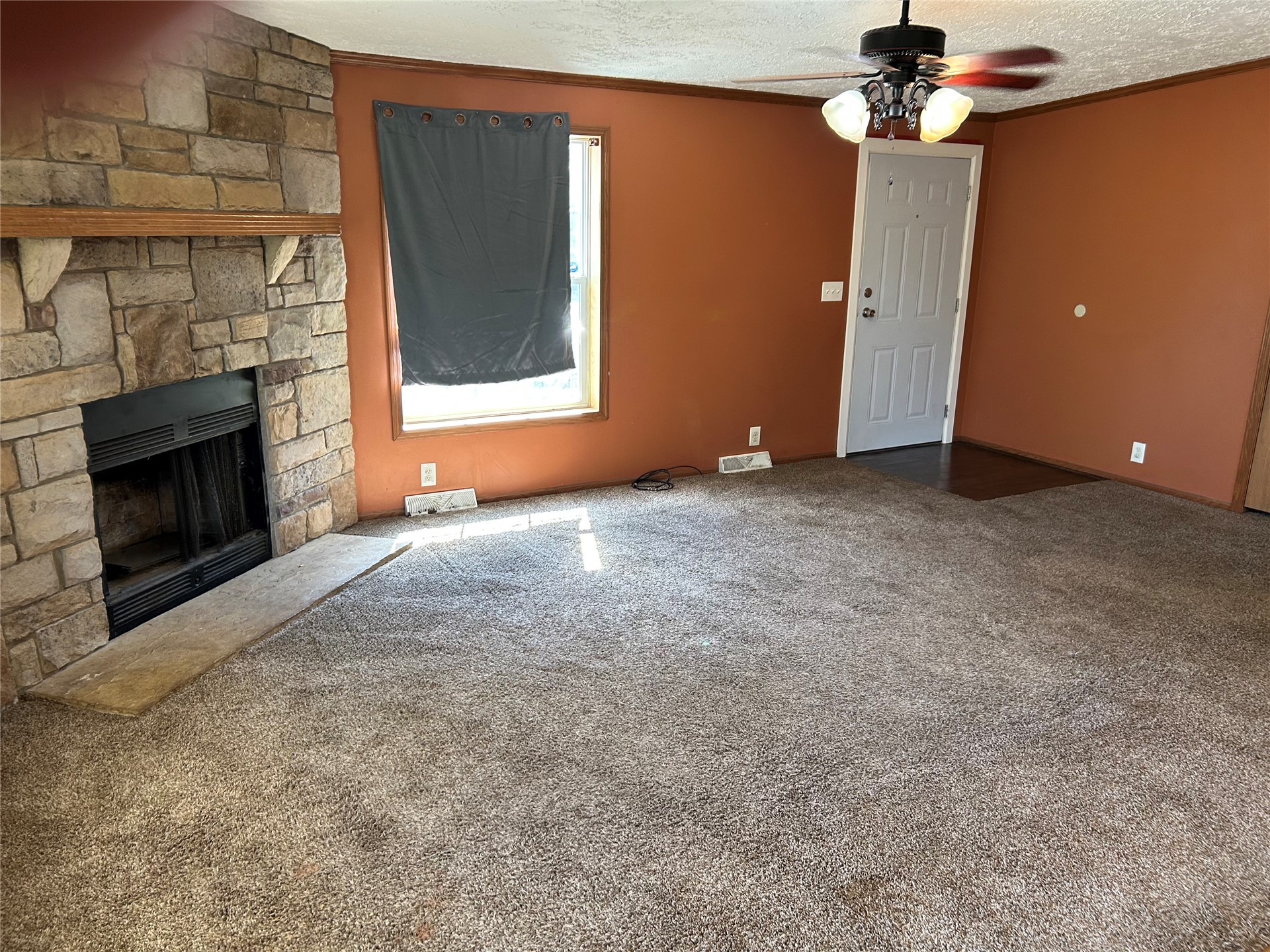 18121 W Coyote Trail S Property Photo 22