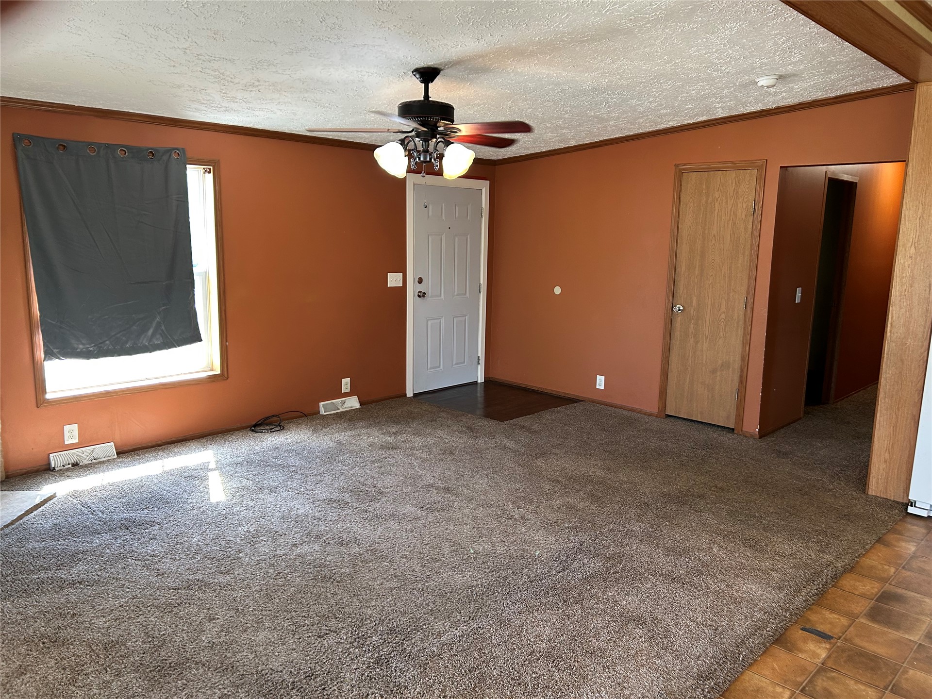 18121 W Coyote Trail S Property Photo 25