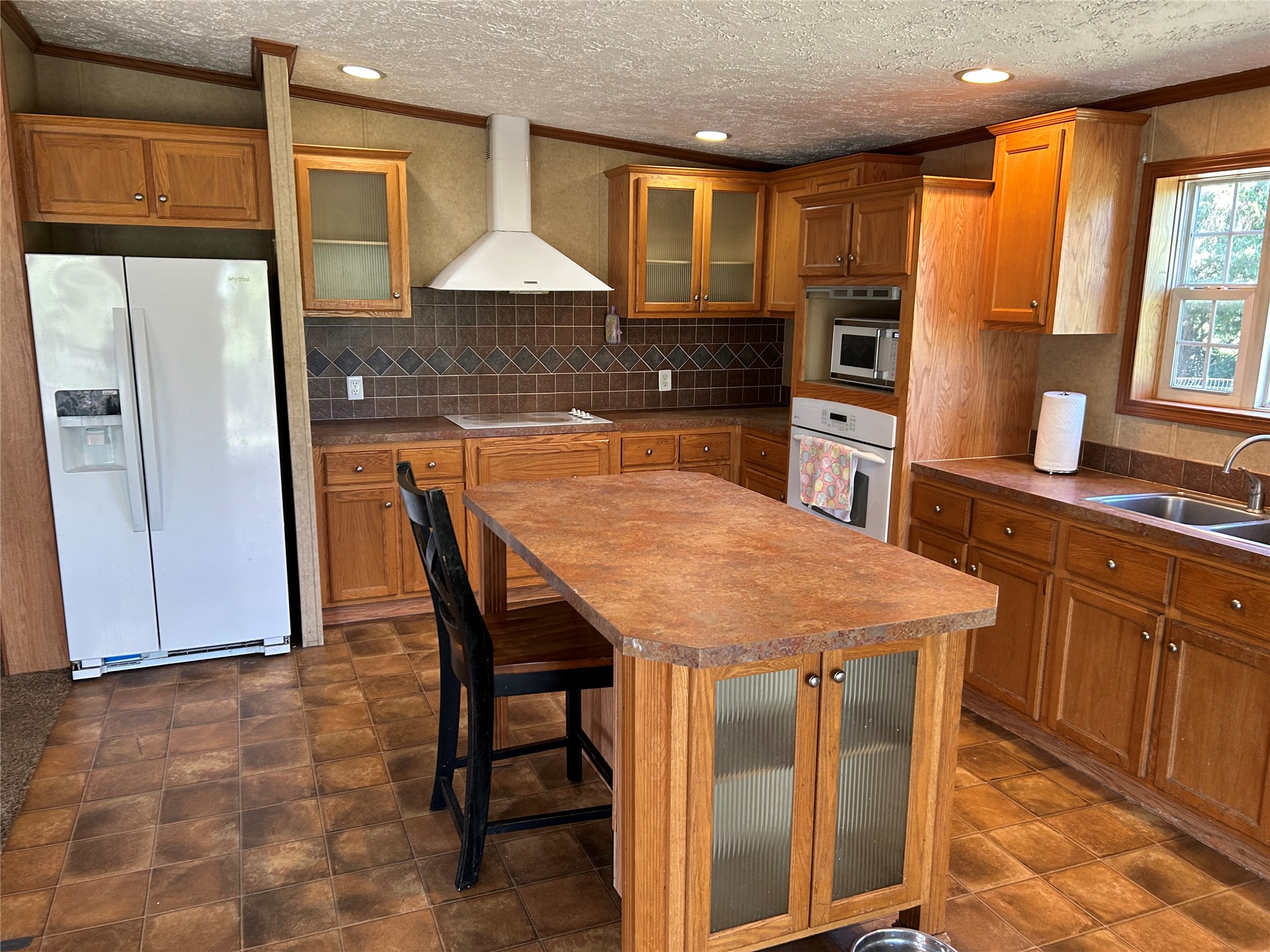 18121 W Coyote Trail S Property Photo 28