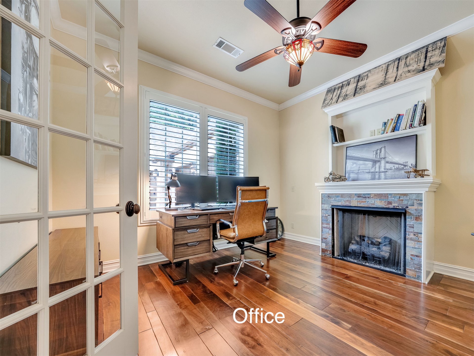 10610 S Nandina Court Property Photo 8