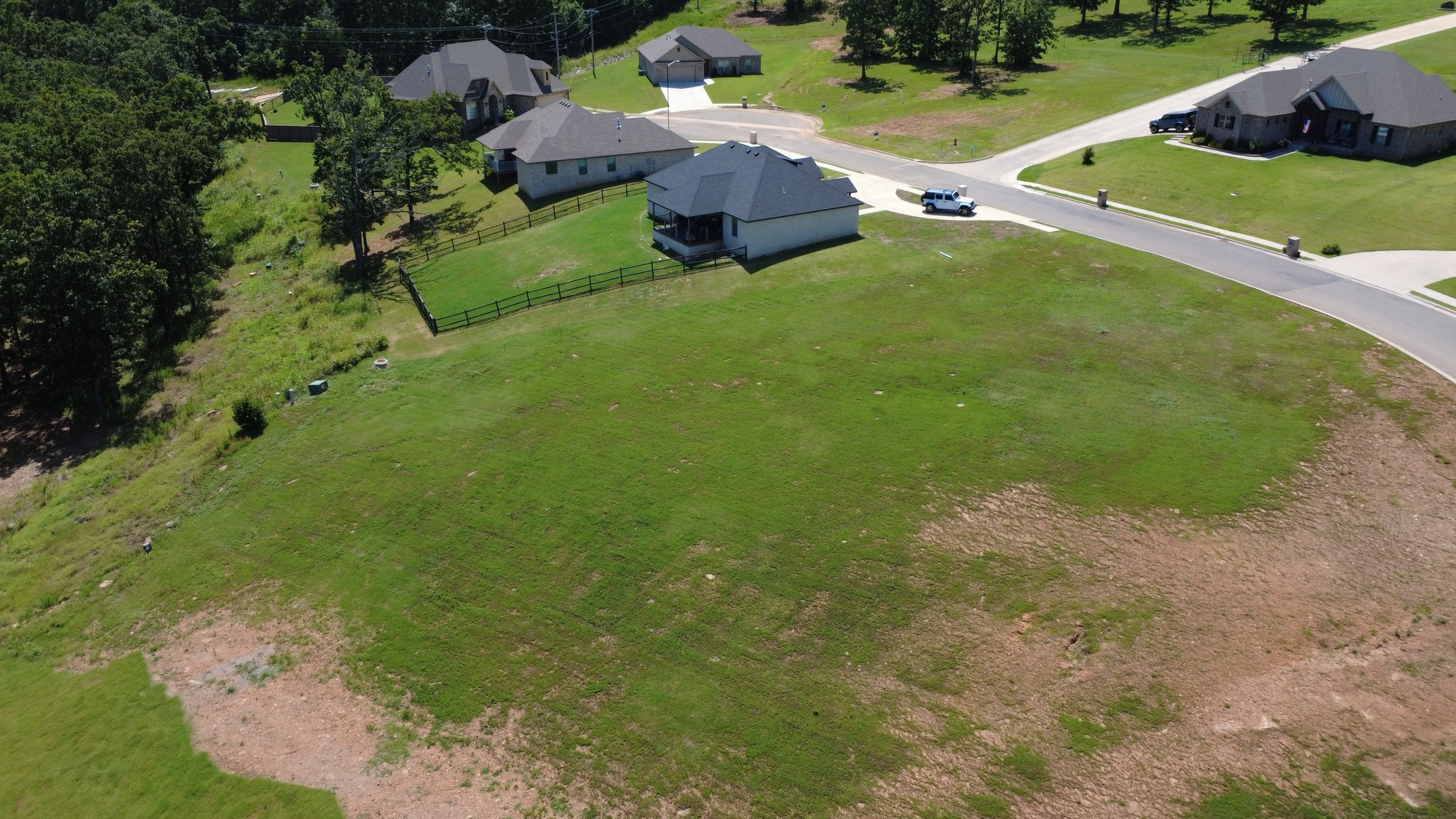 540 Woodlands Drive Property Photo 2