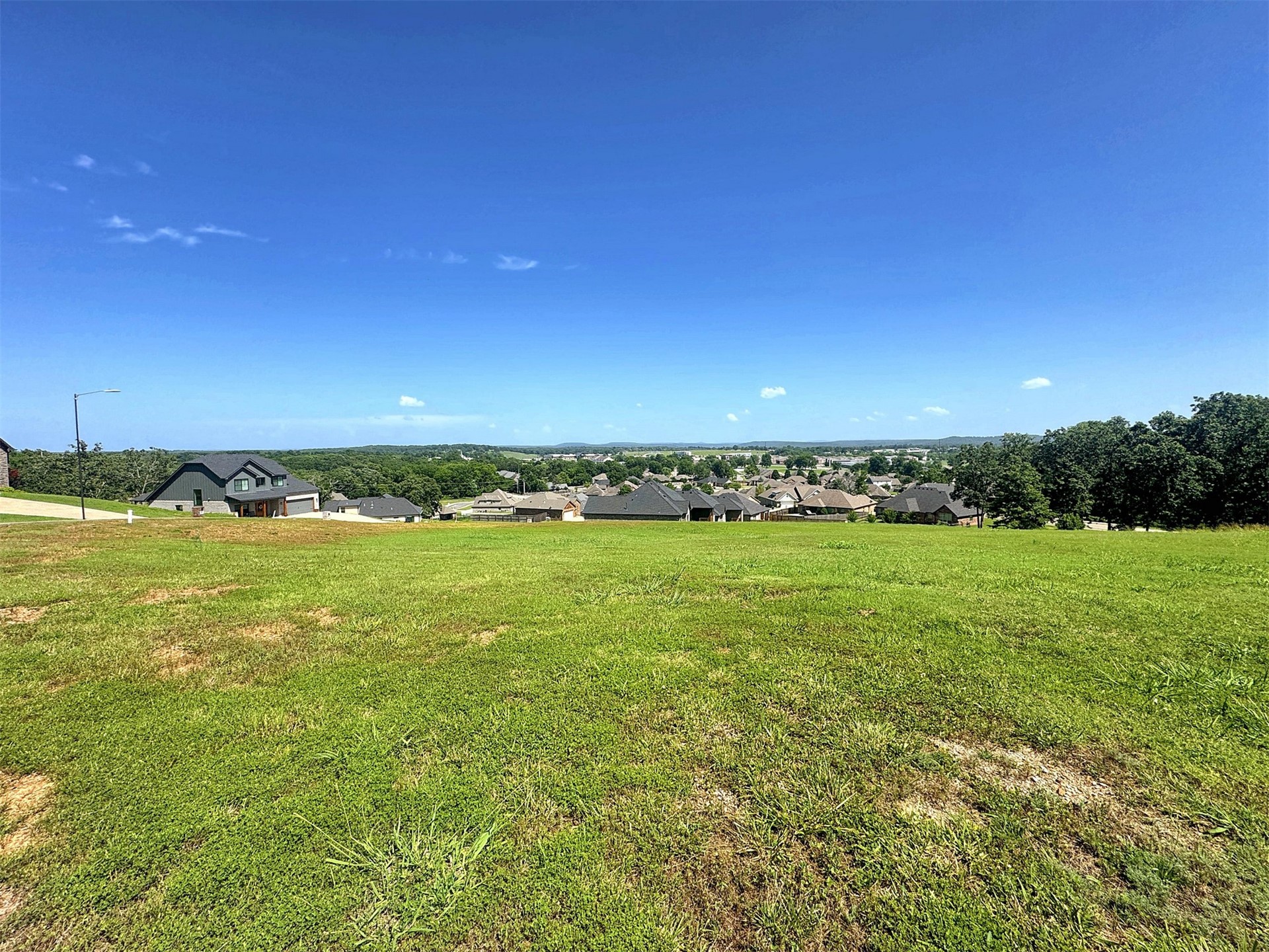 540 Woodlands Drive Property Photo 13