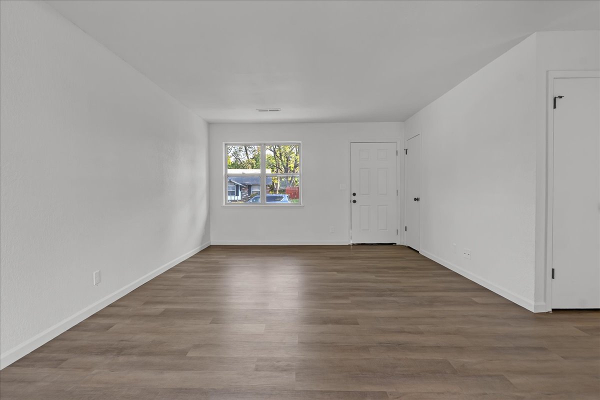 13178 E 29th Street Property Photo 10