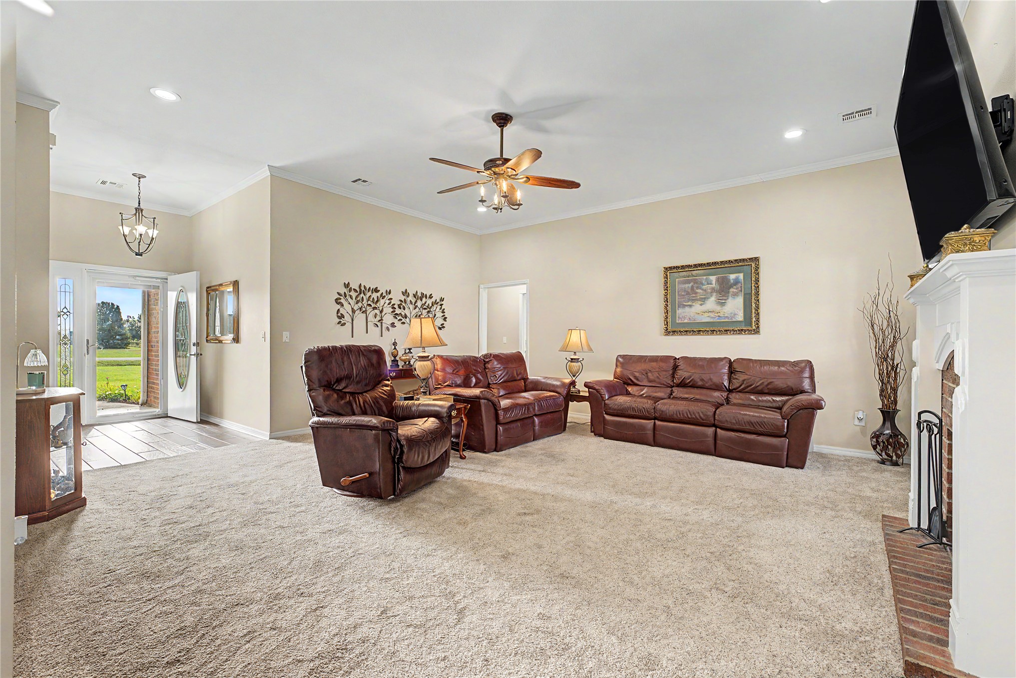 28400 S Kaela Drive Property Photo 4
