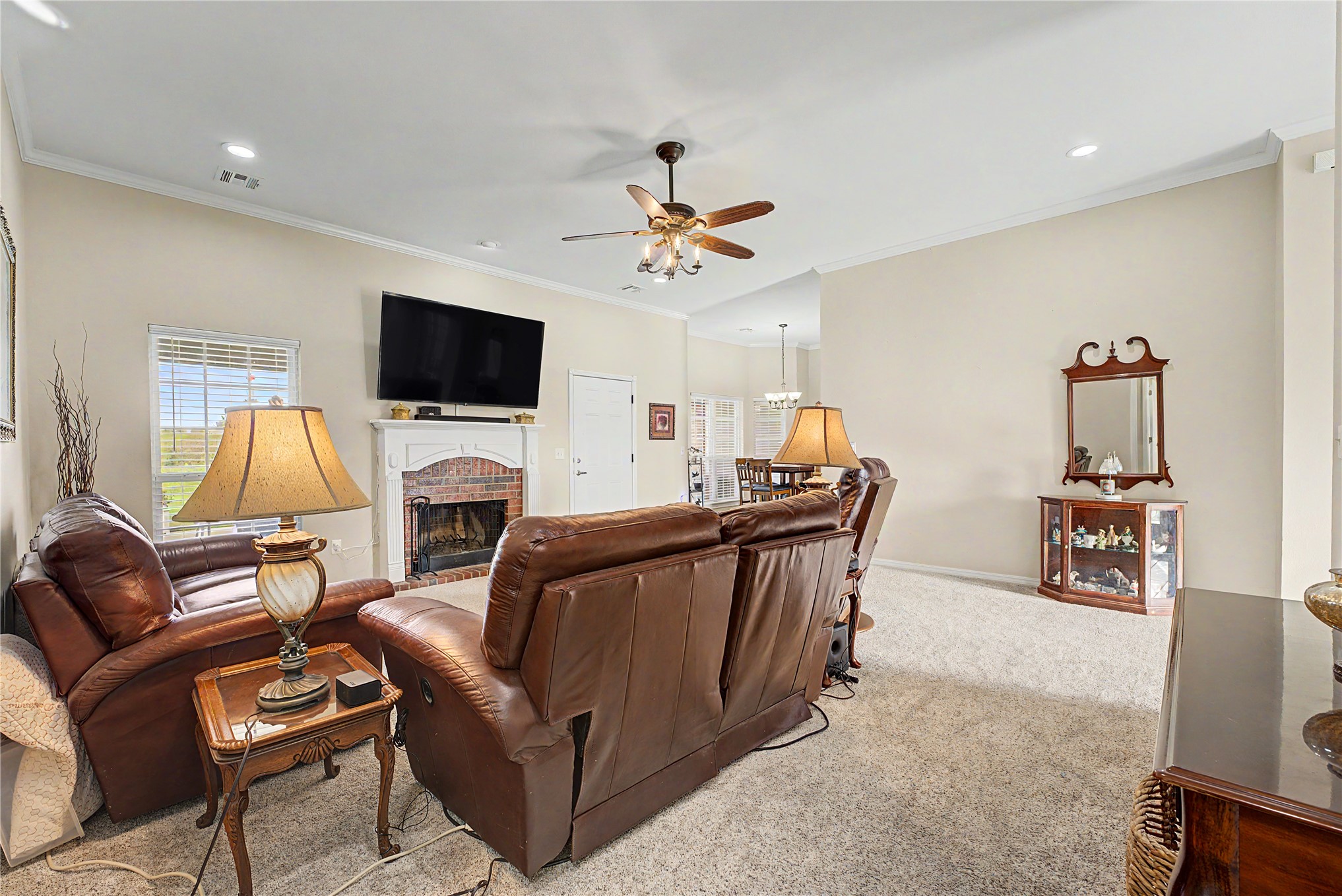 28400 S Kaela Drive Property Photo 5