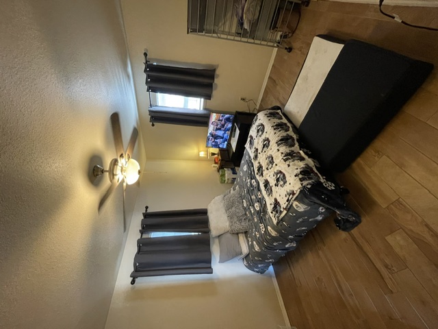 409 S Maple Street Property Photo 8