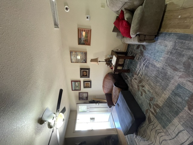 409 S Maple Street Property Photo 14