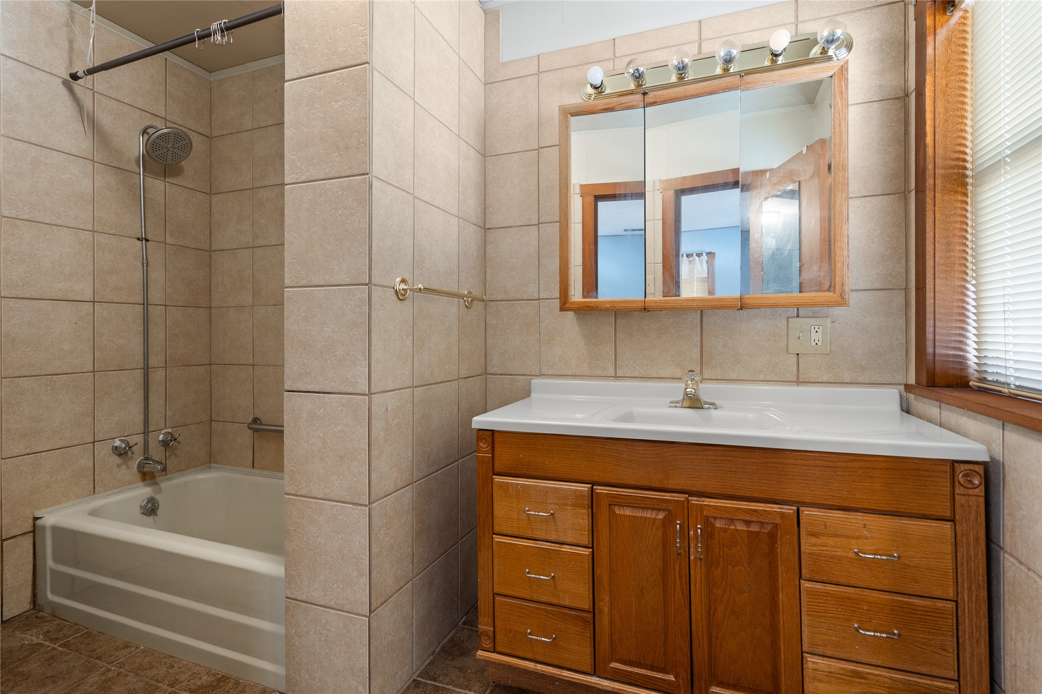 822 Stanley Street Sw Property Photo 21