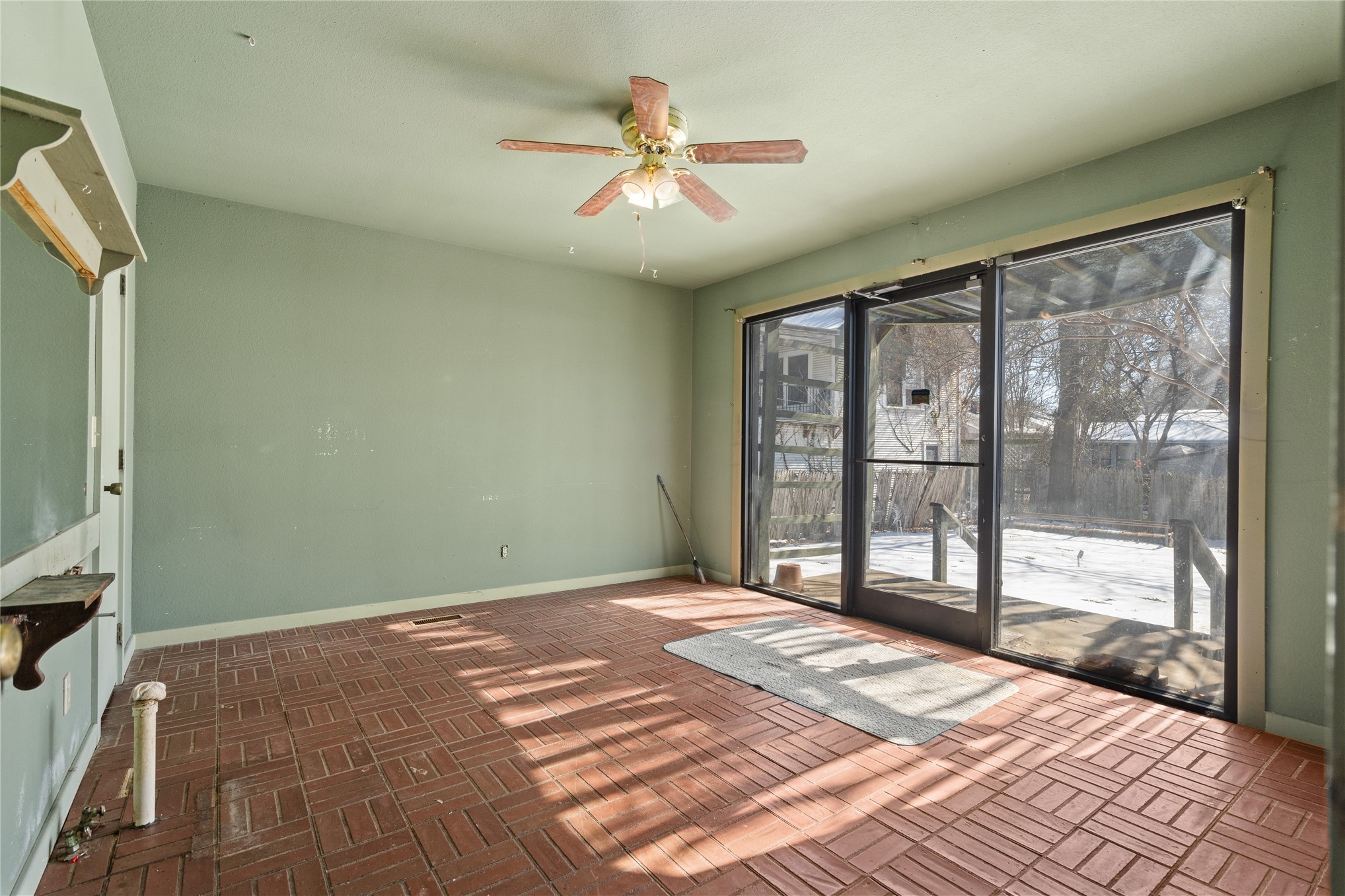 822 Stanley Street Sw Property Photo 28