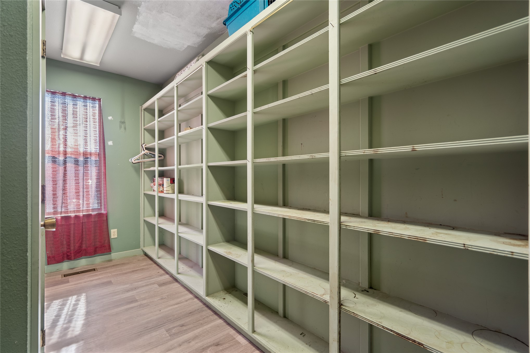 822 Stanley Street Sw Property Photo 31
