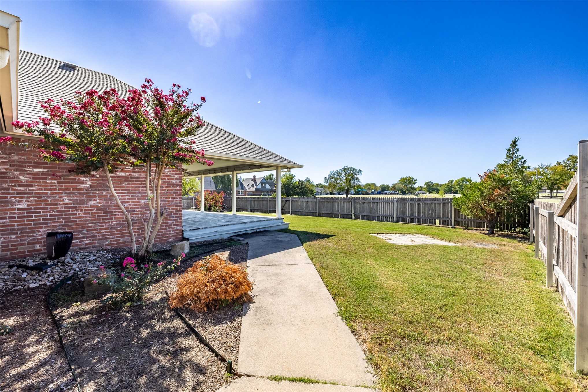 7716 N 126th East Avenue Property Photo 63