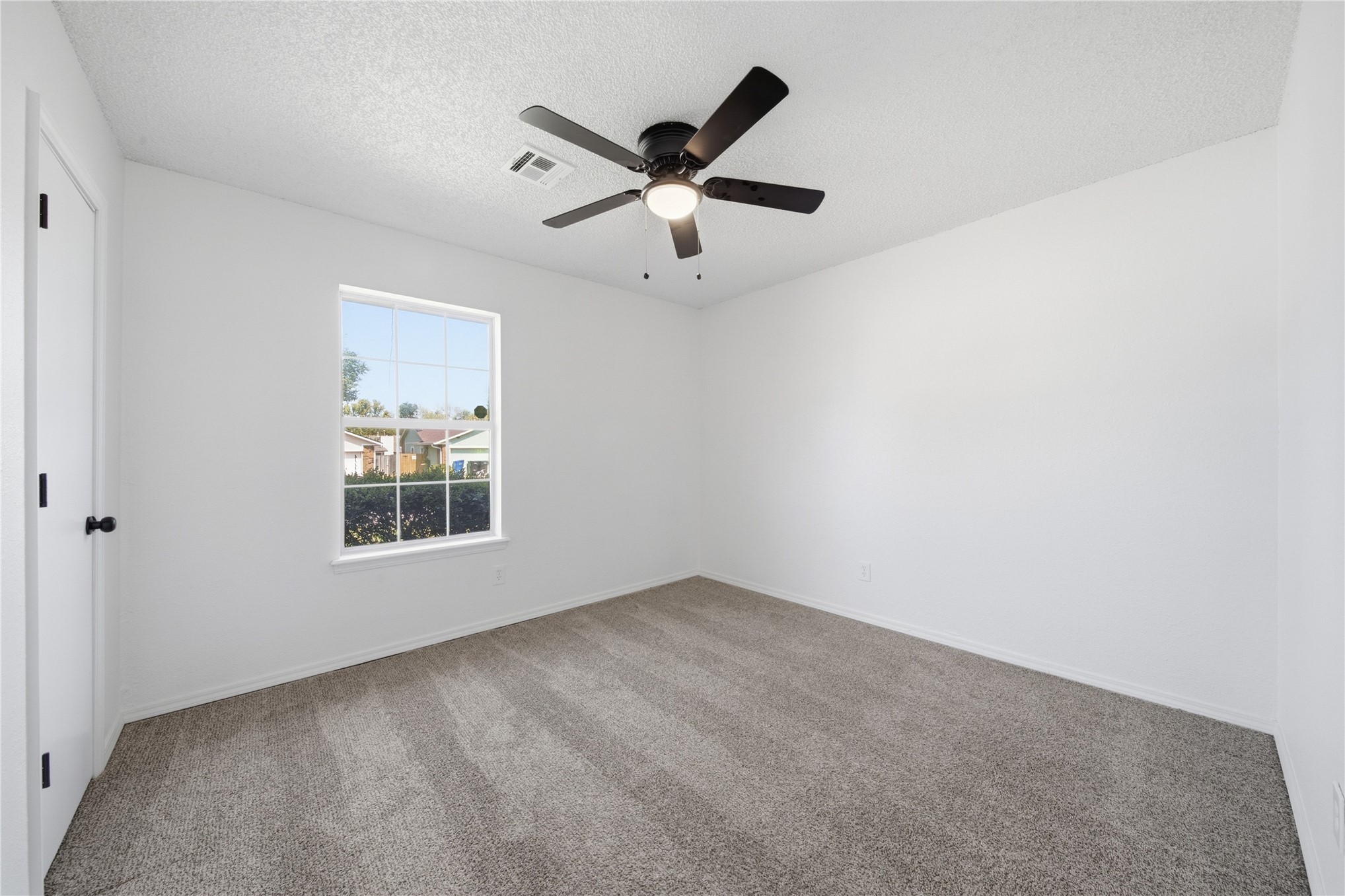 1823 W Ithica Street Property Photo 23
