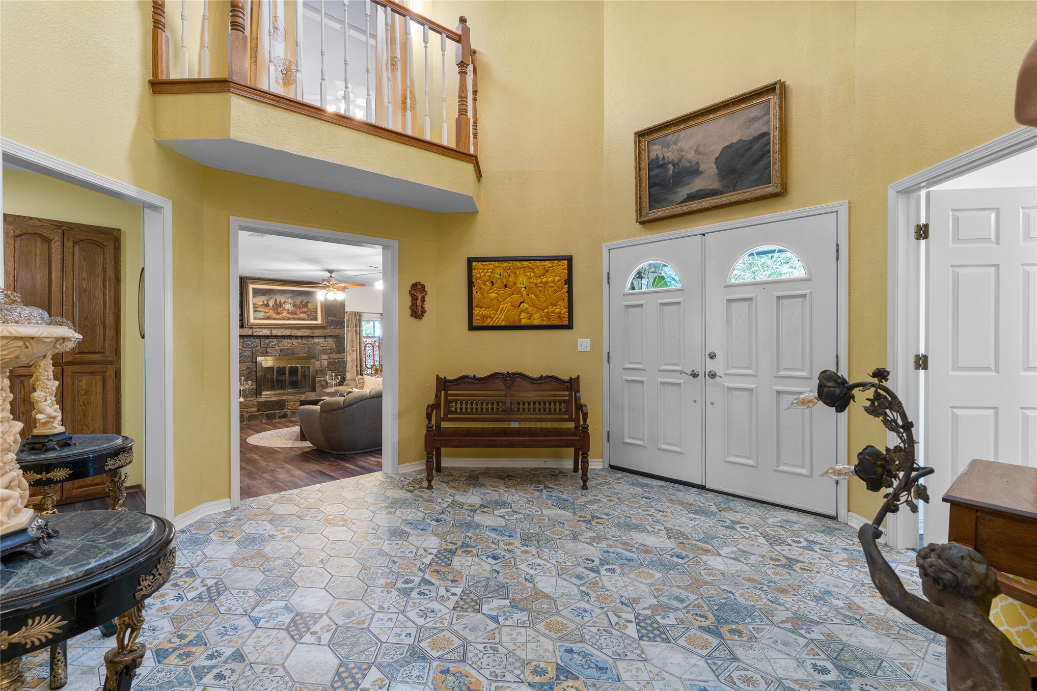 15594 Overlook Drive Property Photo 10