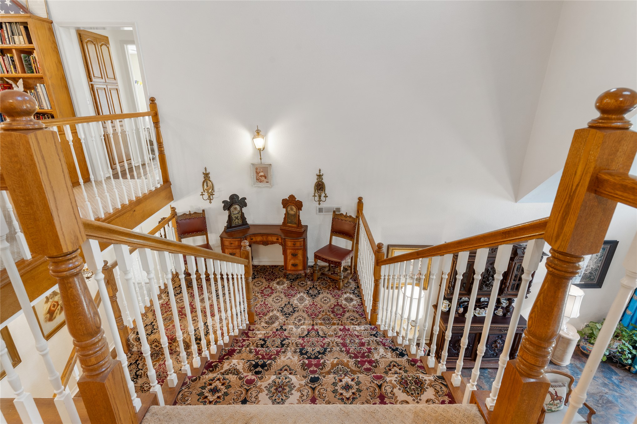 15594 Overlook Drive Property Photo 33