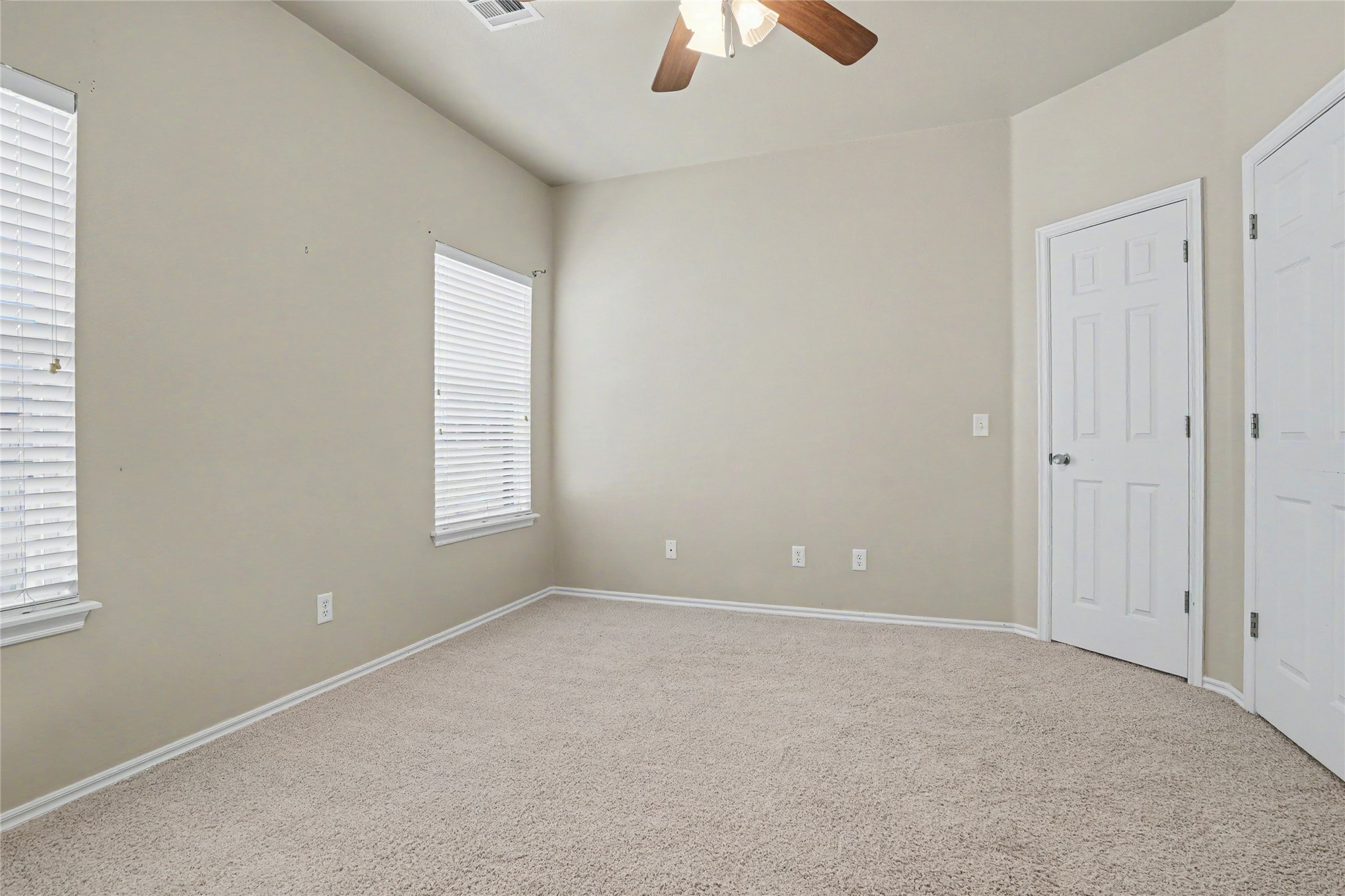 7136 E 82nd Street Property Photo 23