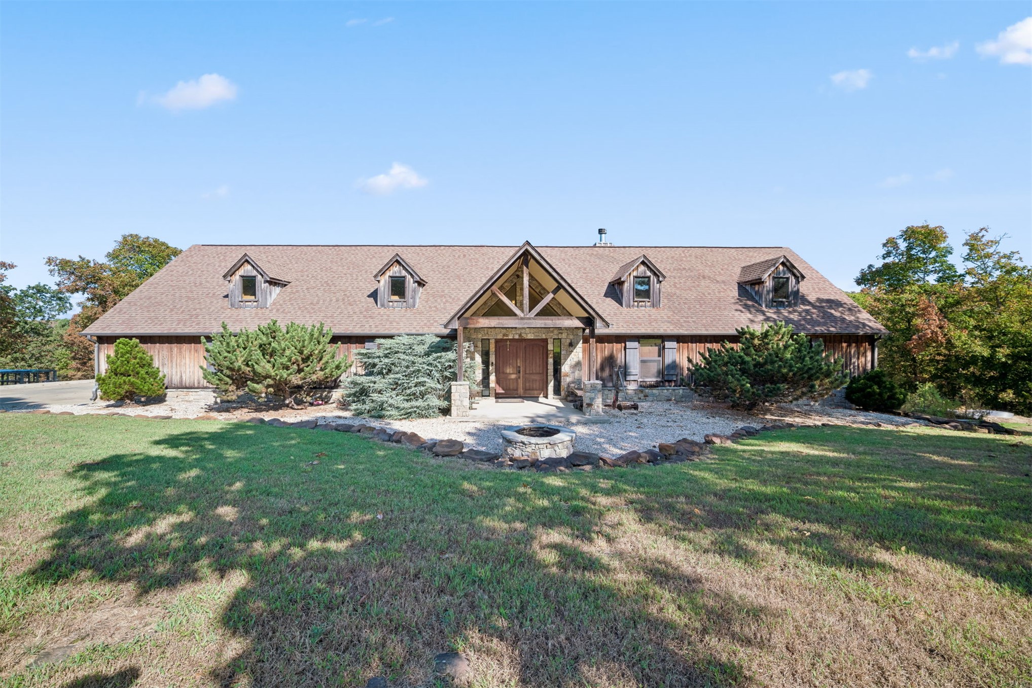 16372 Neel Drive Property Photo 1