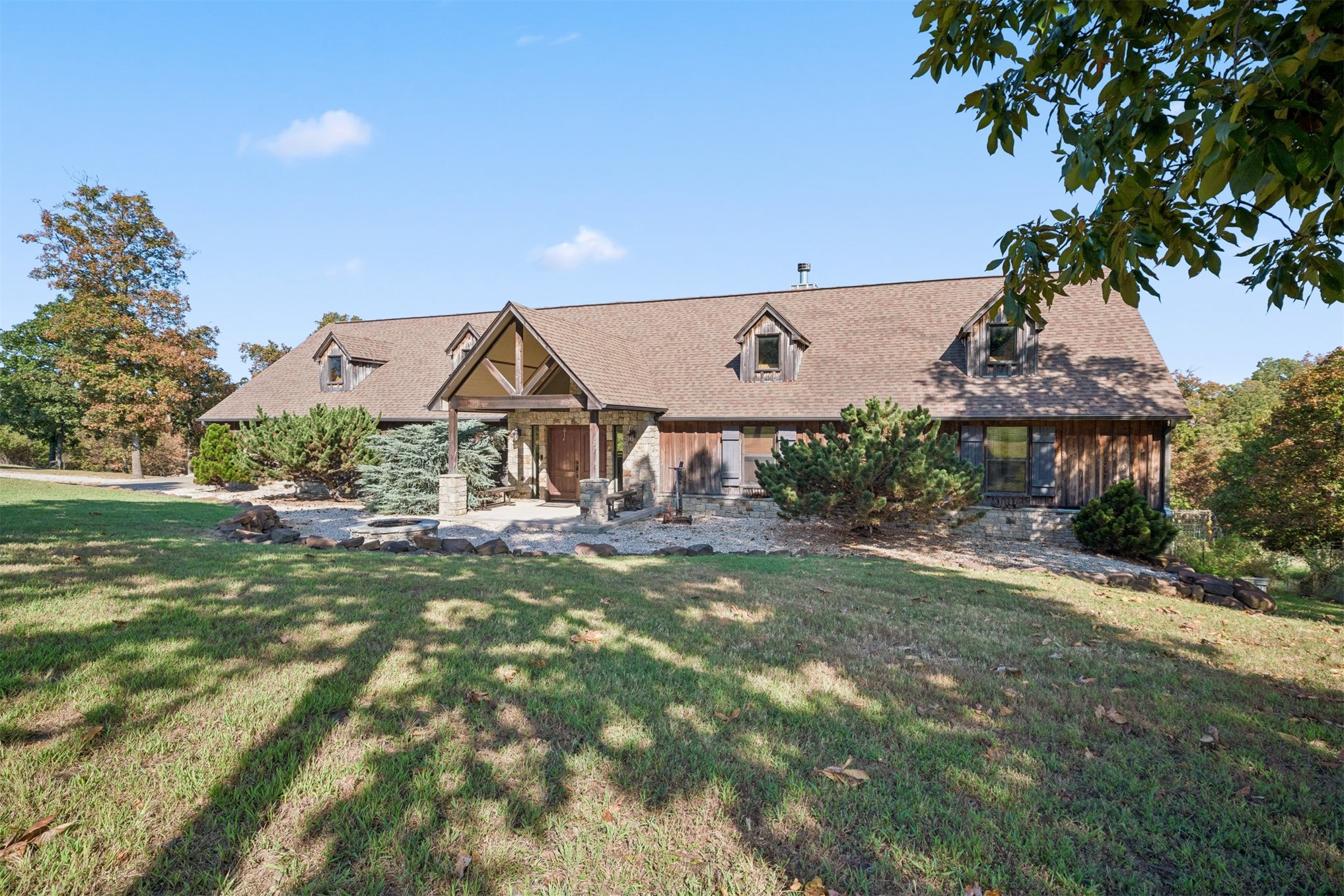 16372 Neel Drive Property Photo 3