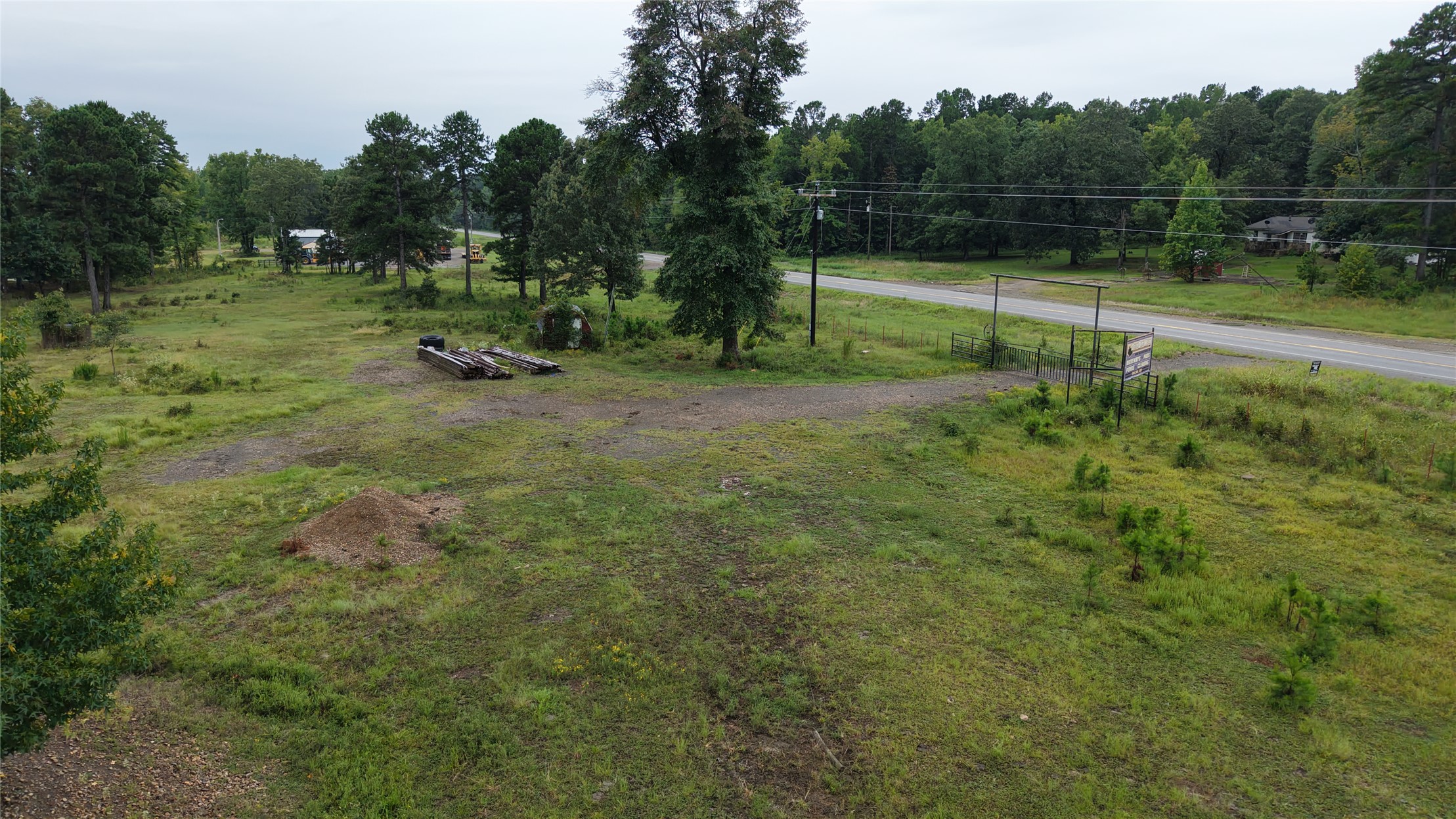 69150 Us Highway 259 Property Photo 2