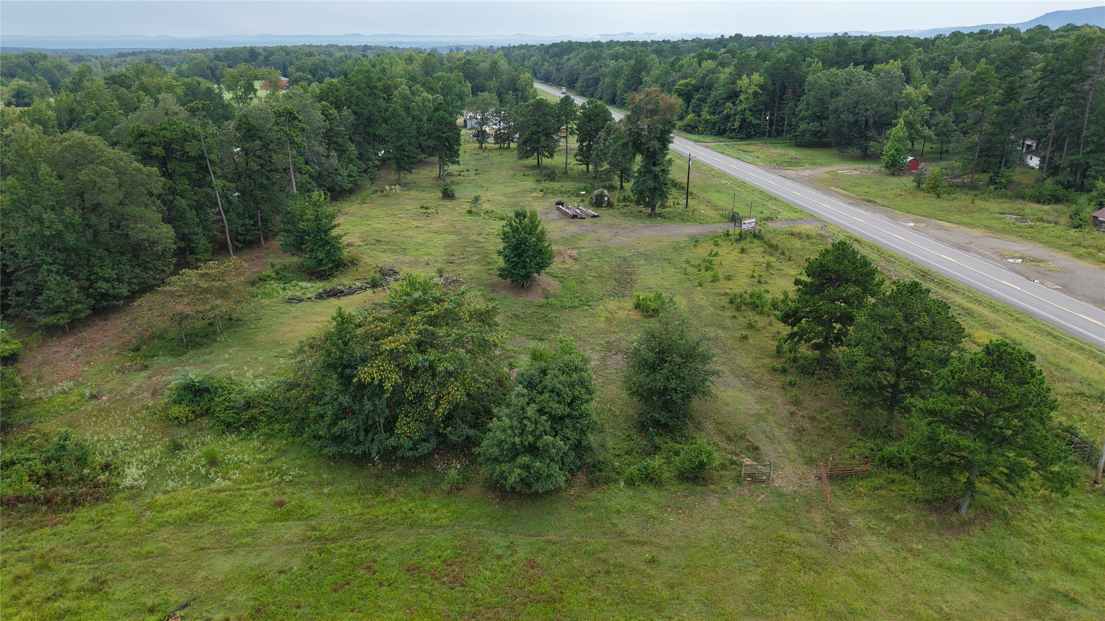 69150 Us Highway 259 Property Photo 5