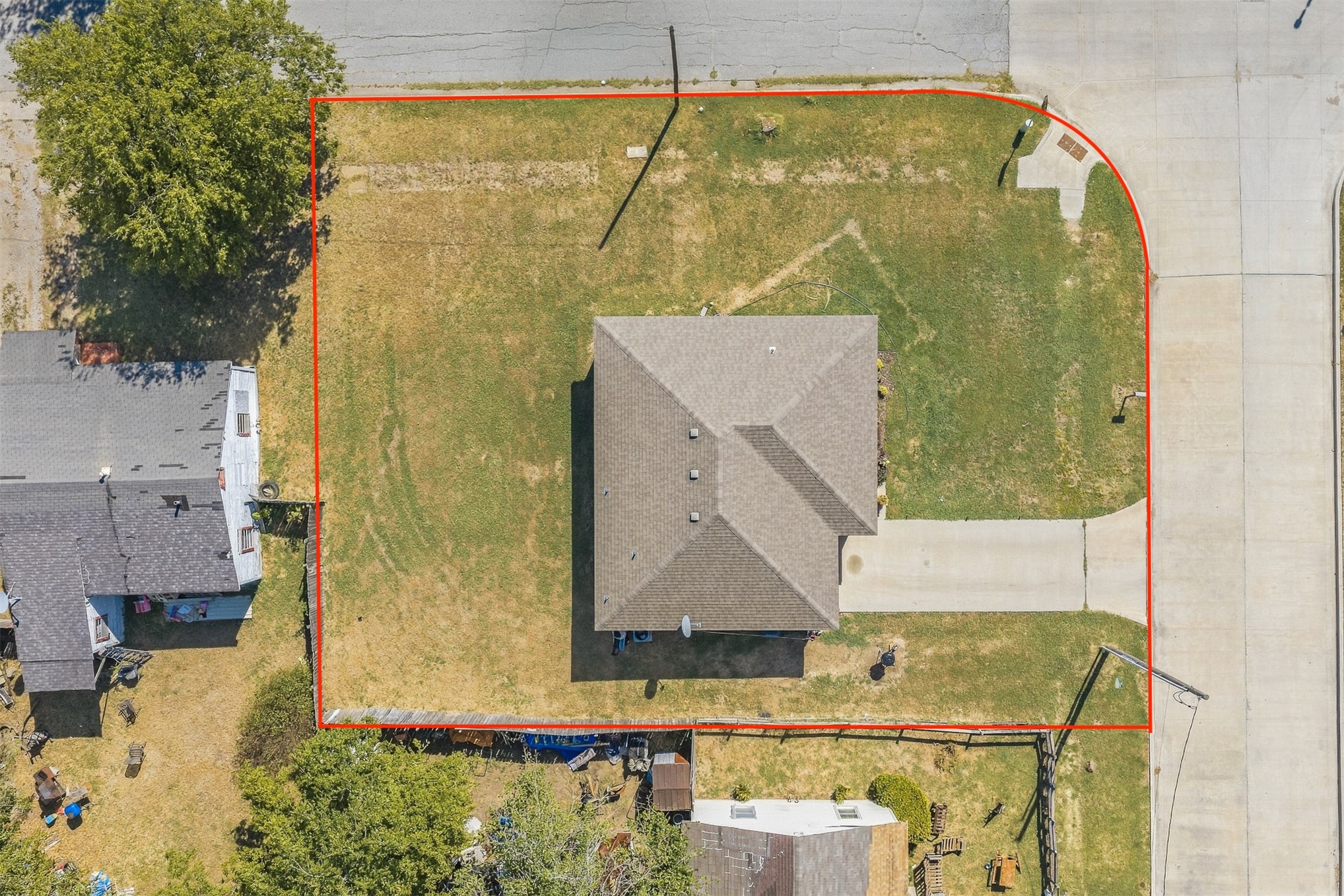 617 Ne 6th Avenue Property Photo 22