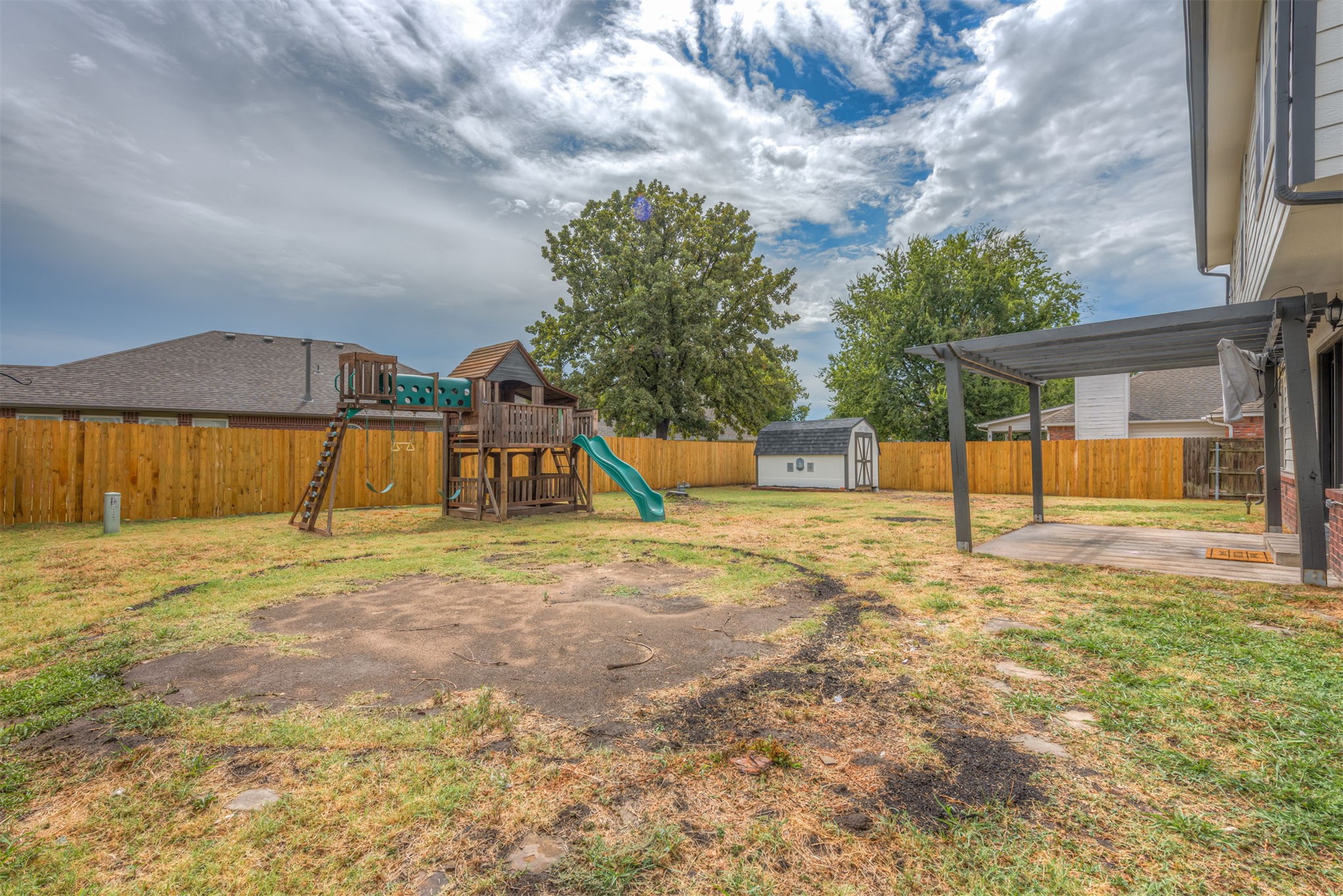 12306 E 81st Street N Property Photo 33