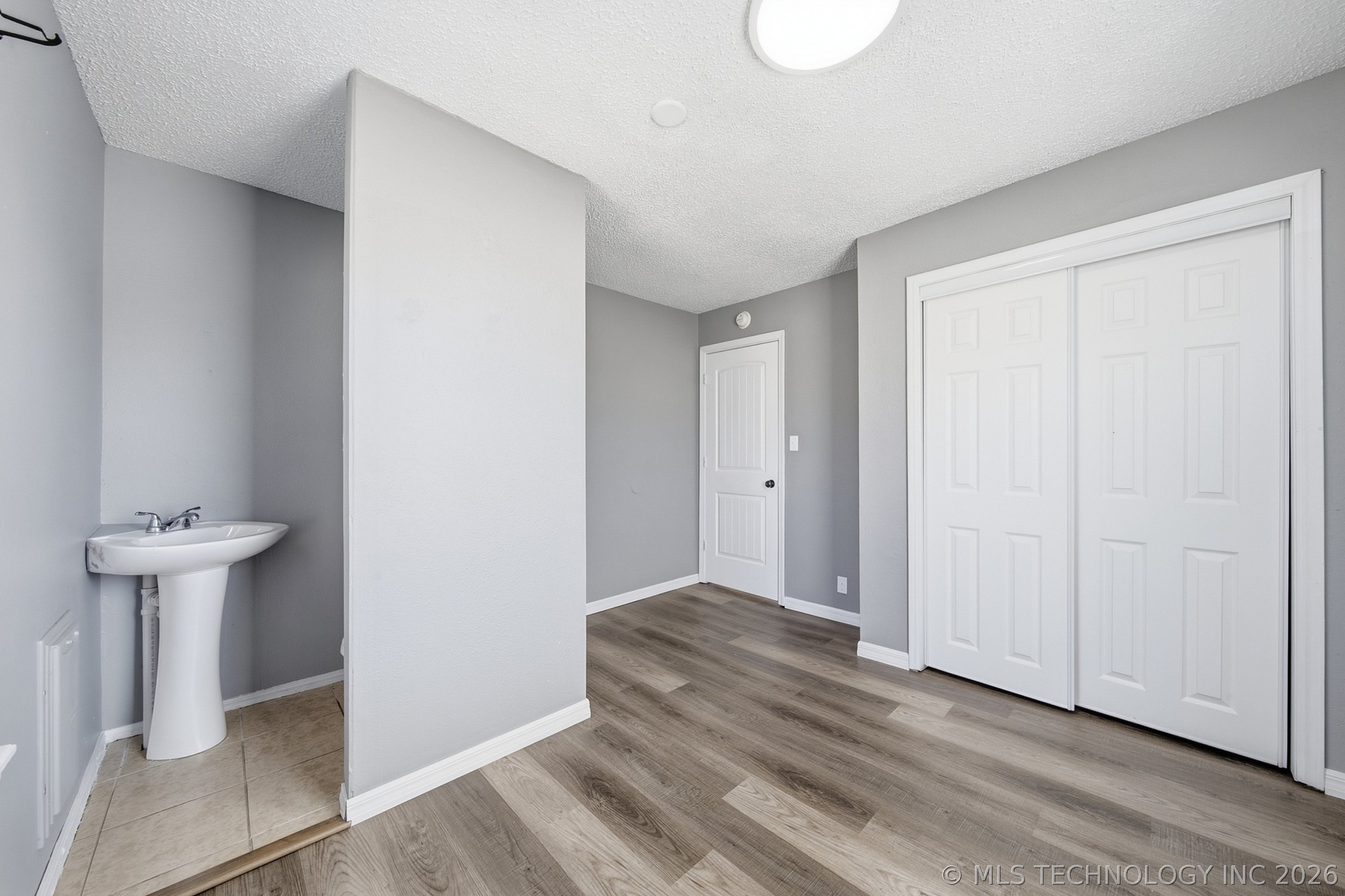 214 N Hughes Street Property Photo 21