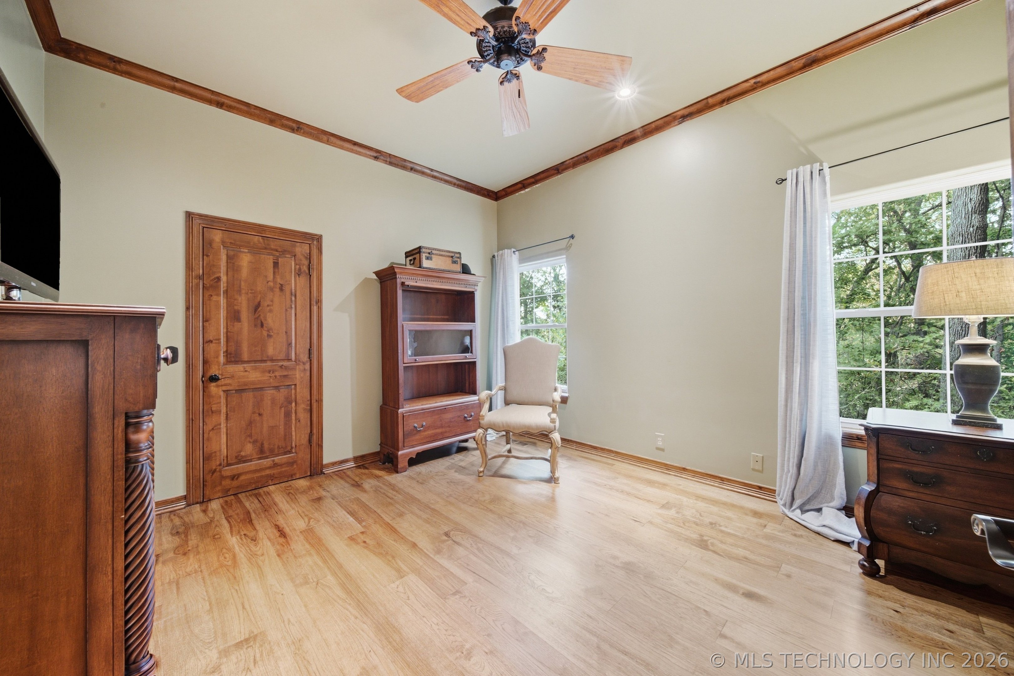 12381 S Florence Avenue Property Photo 29